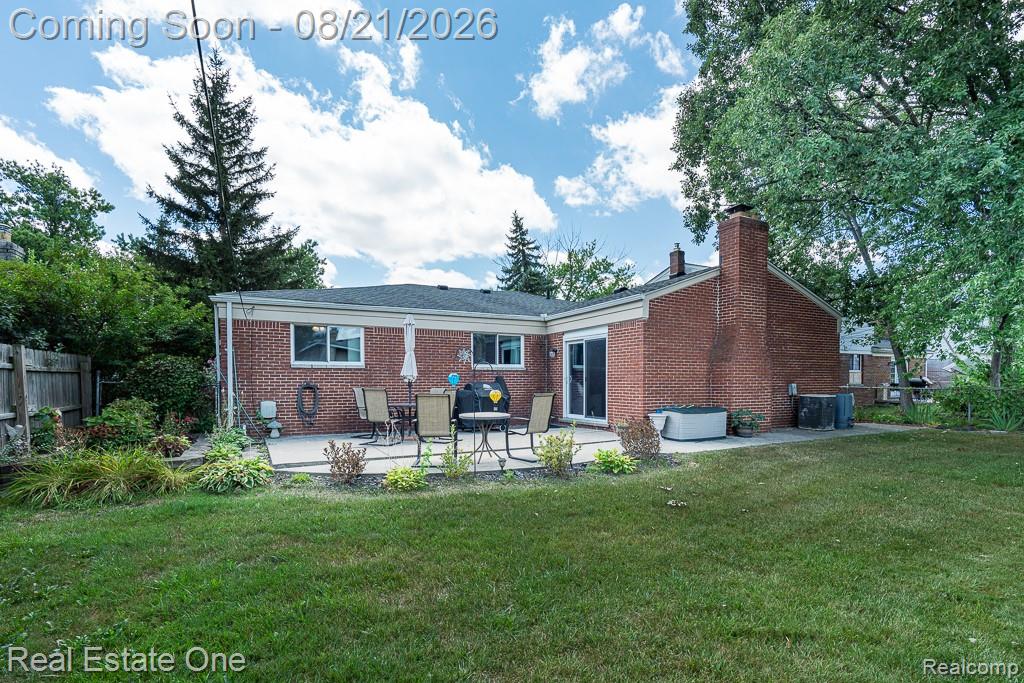 4167 Angeline Drive Property Photo 4