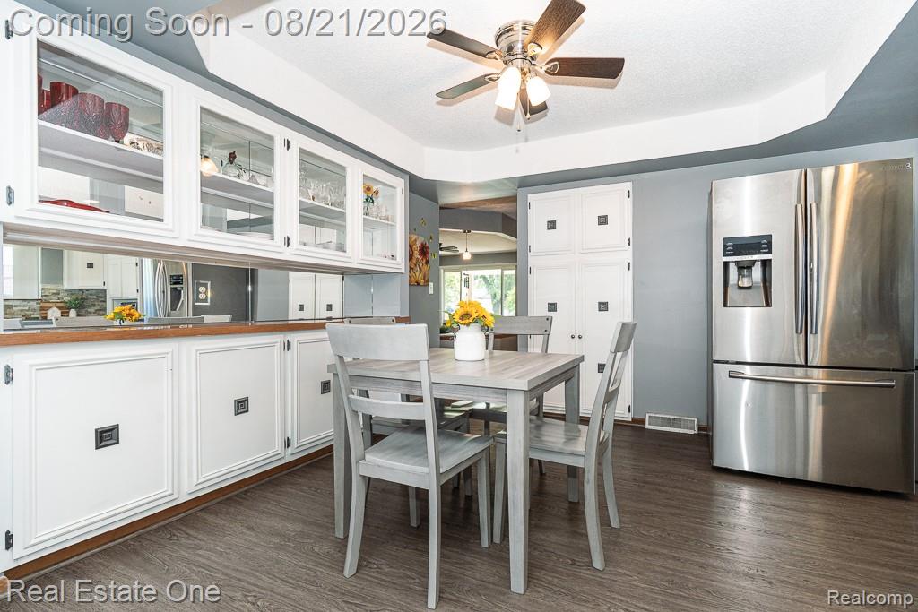4167 Angeline Drive Property Photo 14