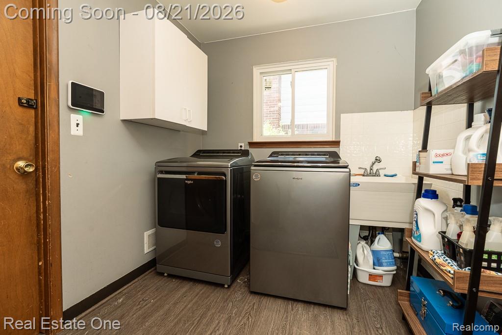 4167 Angeline Drive Property Photo 20