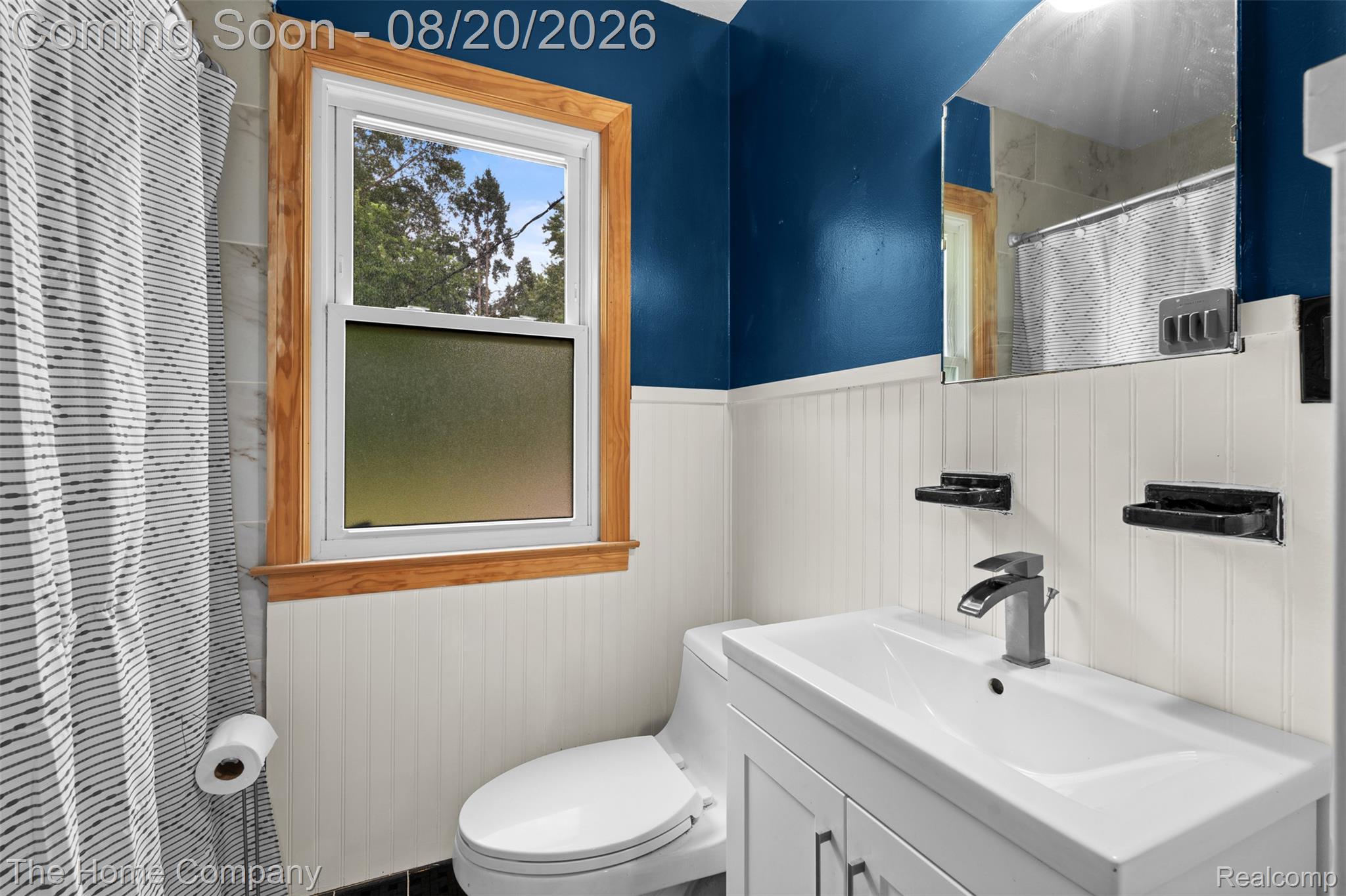 12924 Norborne Property Photo 9
