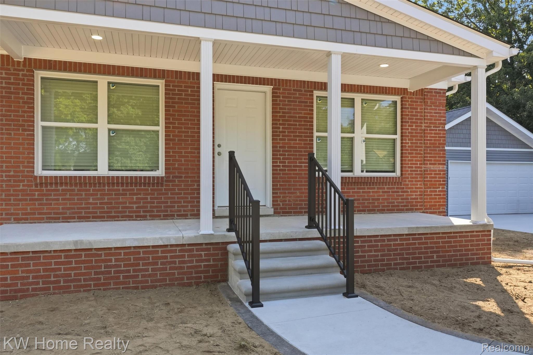 5710 N Karle Street Property Photo 2