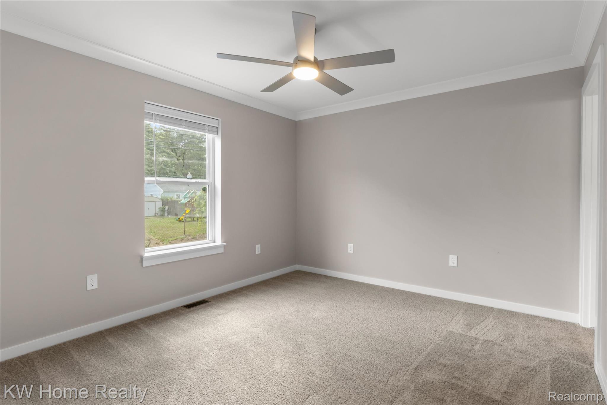5710 N Karle Street Property Photo 12