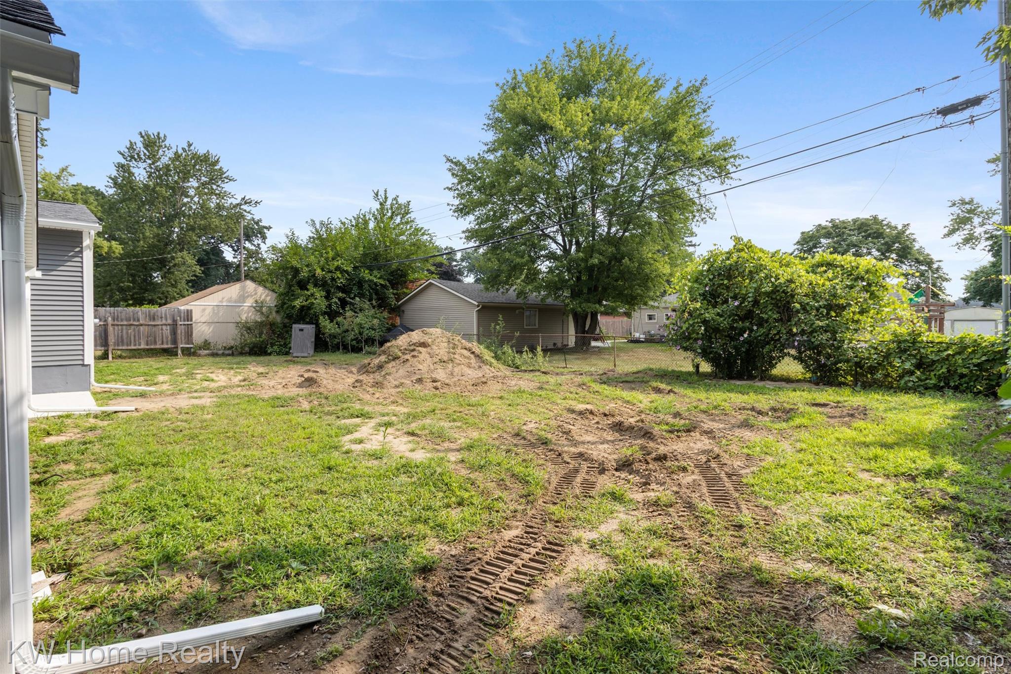 5710 N Karle Street Property Photo 27