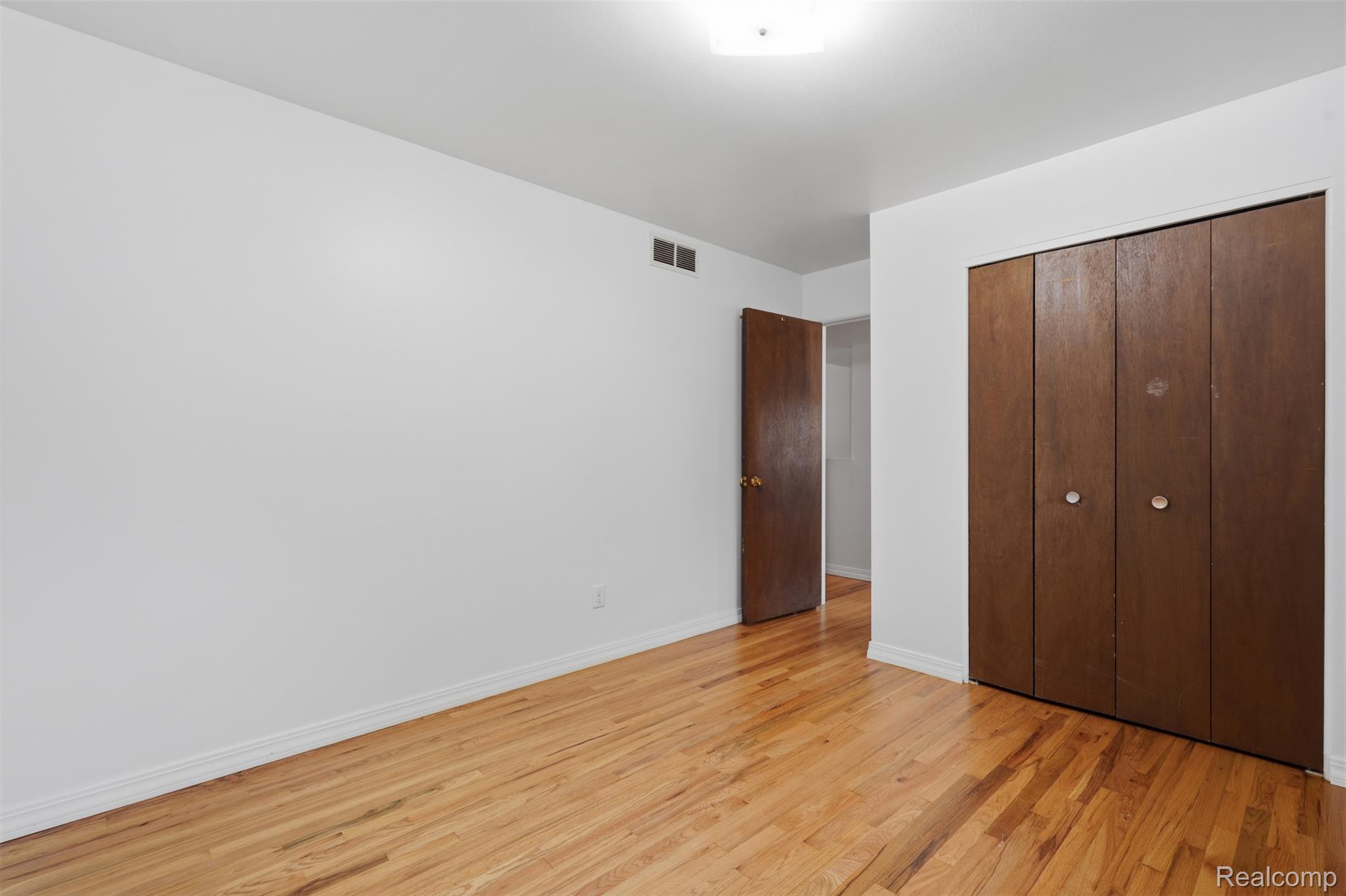 4427 Burssens Drive Property Photo 21