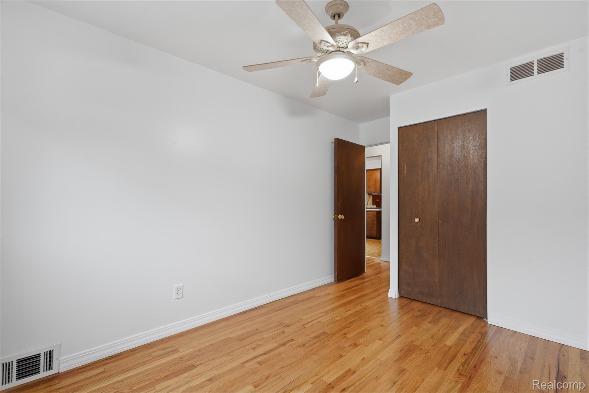 4427 Burssens Drive Property Photo 23