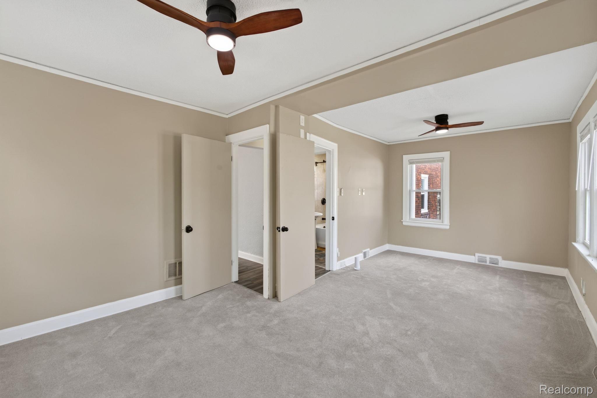 16230 Griggs Street Property Photo 16