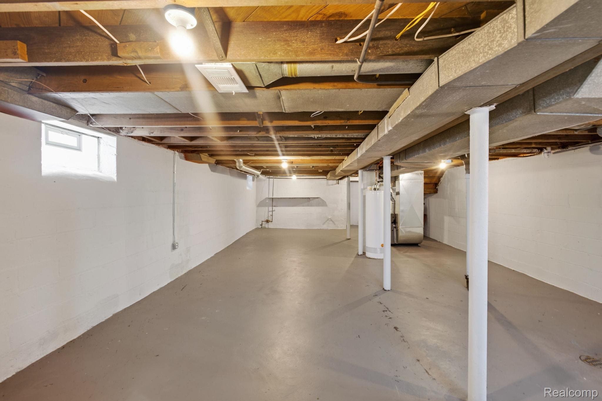 16230 Griggs Street Property Photo 19