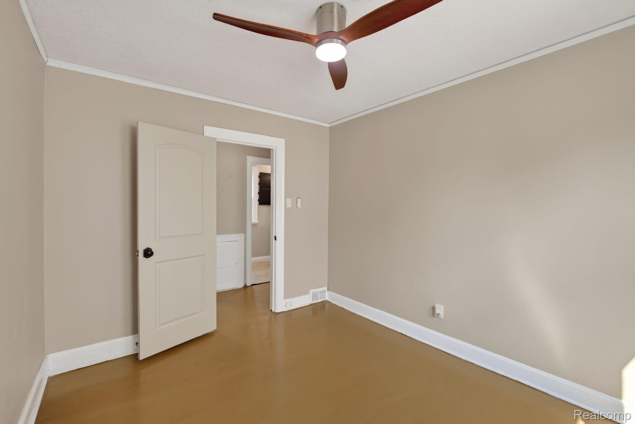 16230 Griggs Street Property Photo 23