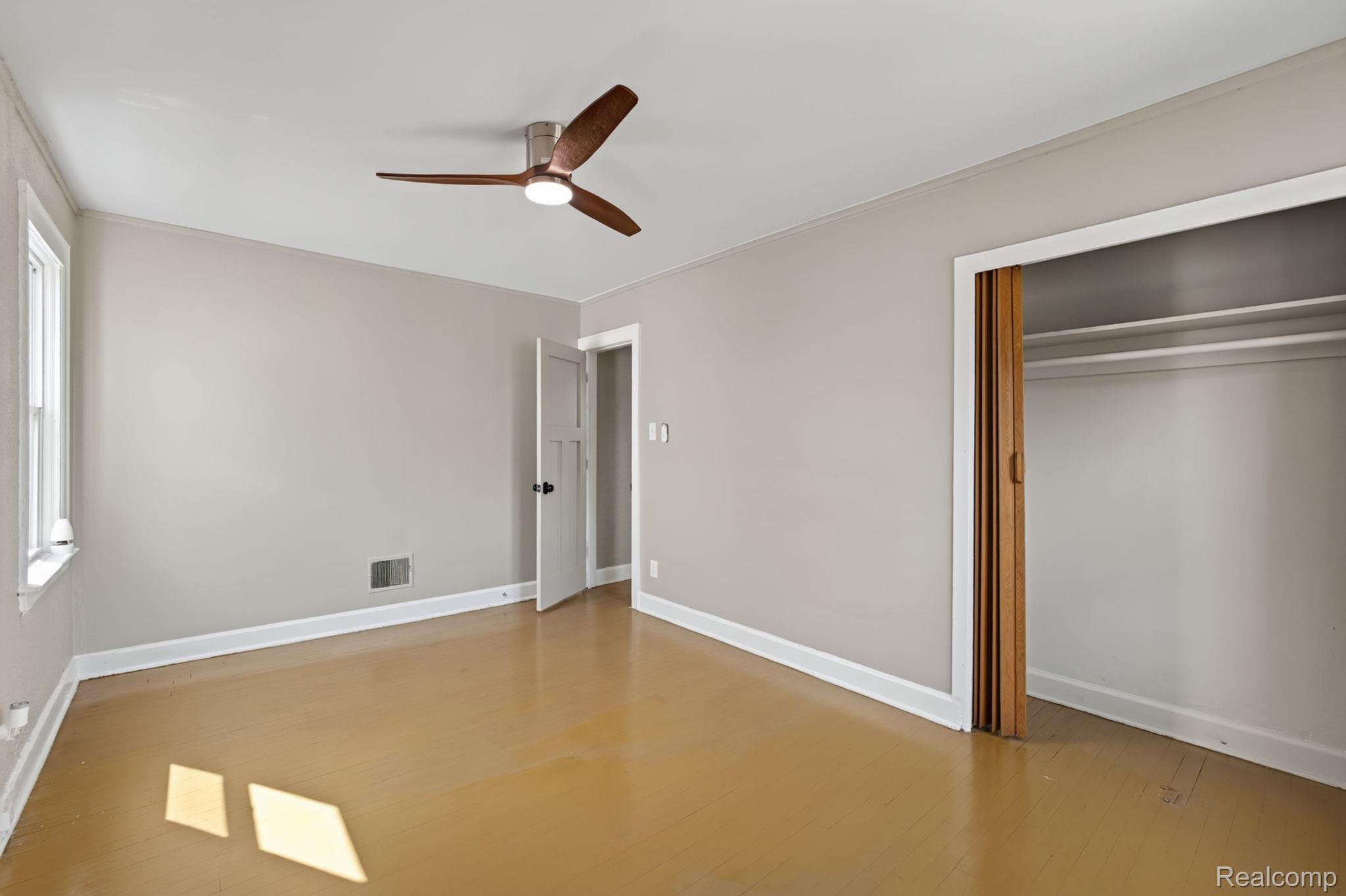 16230 Griggs Street Property Photo 30