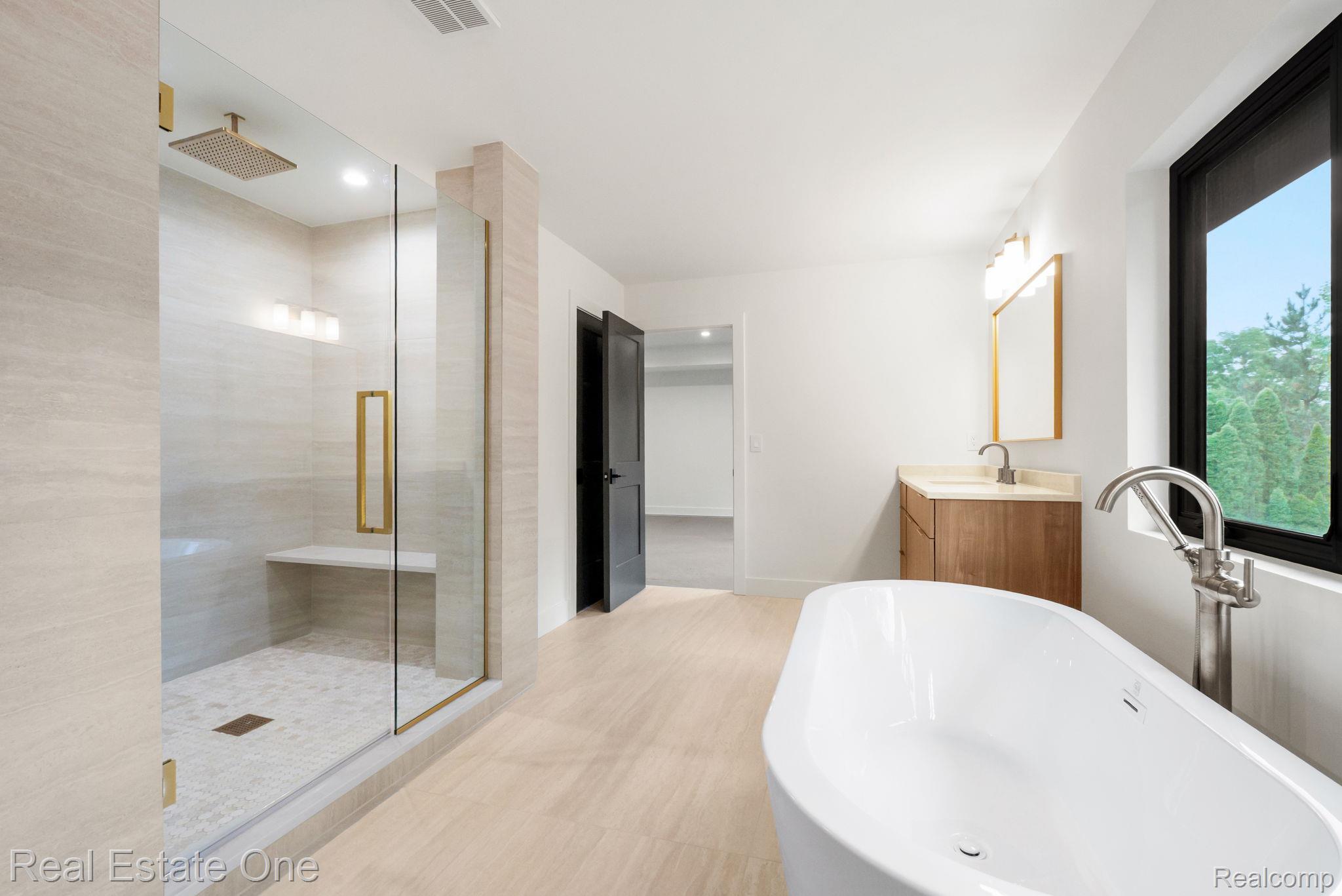 933 Robinhood Road Property Photo 32