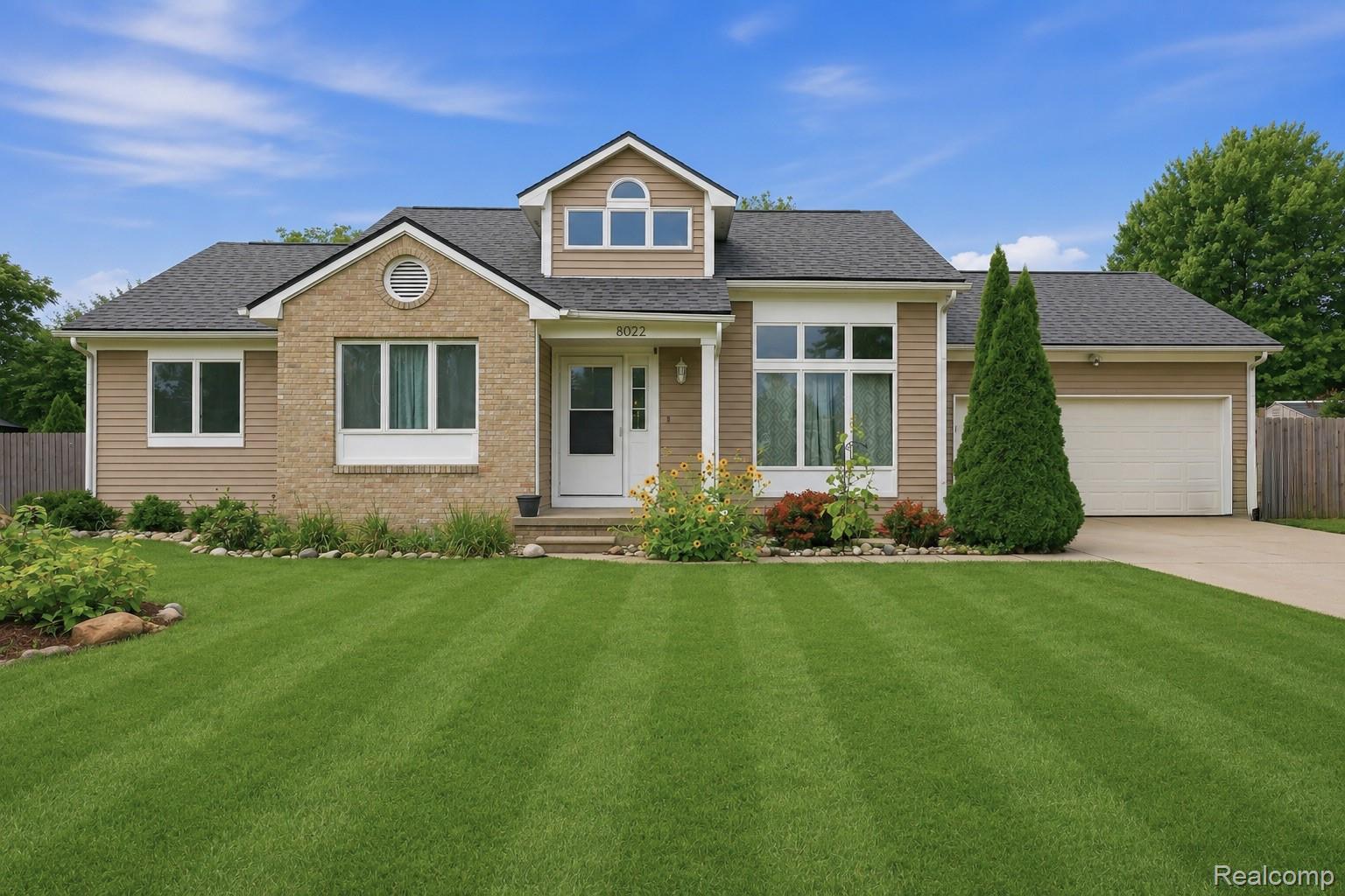 8022 Rose Lane