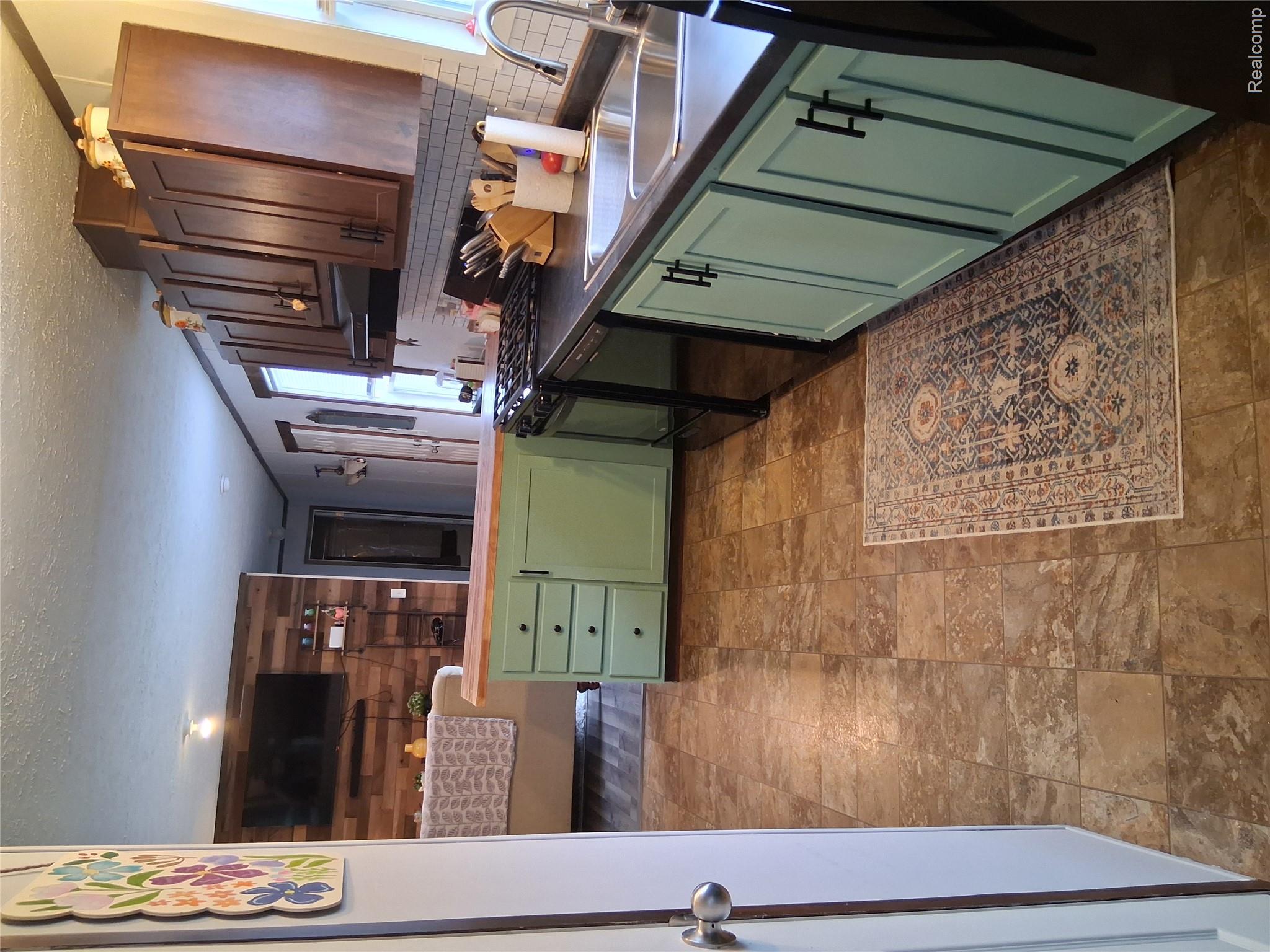 48582 Lakeview Property Photo 12