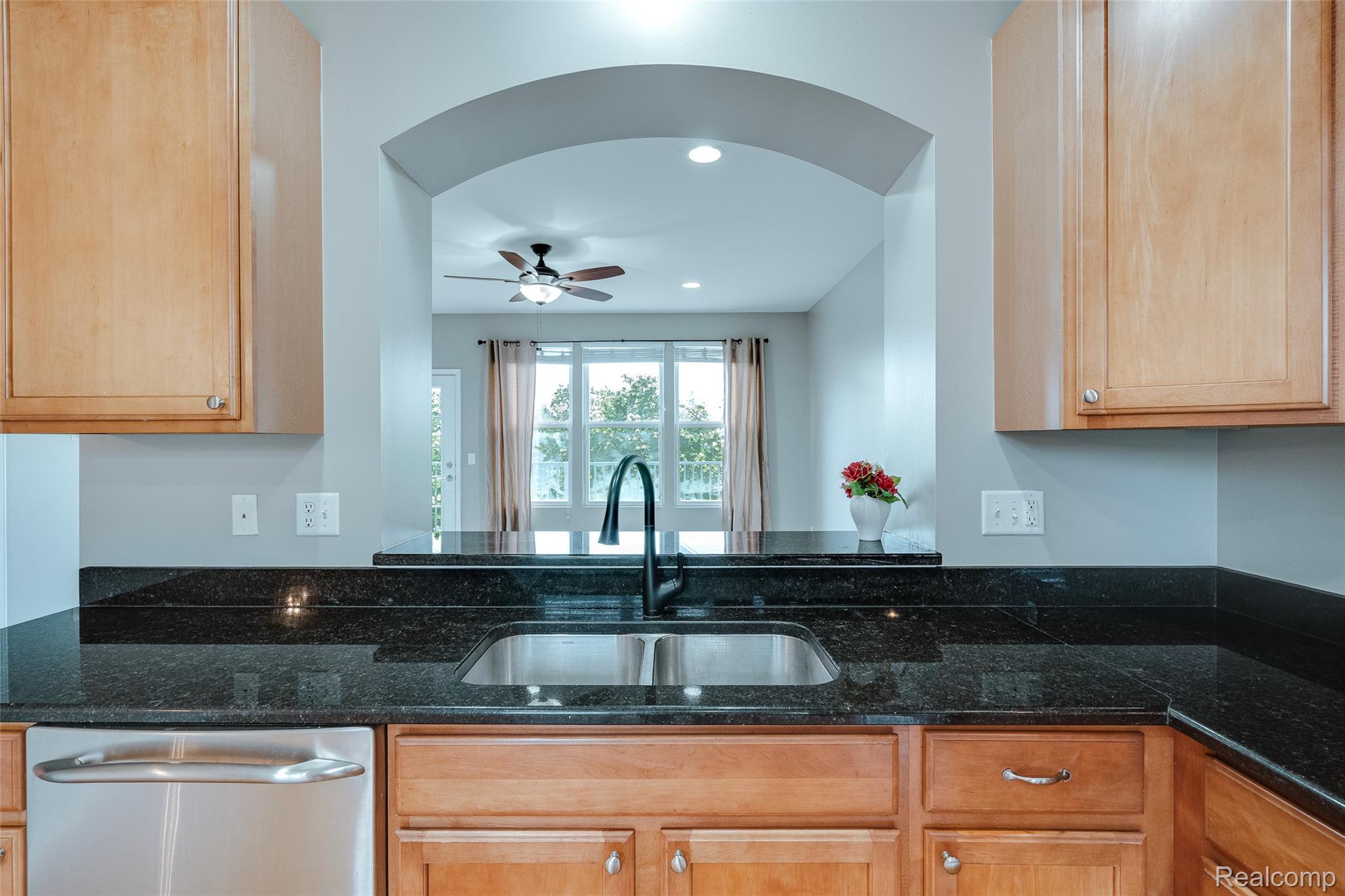 27974 Middleton Drive Property Photo 10
