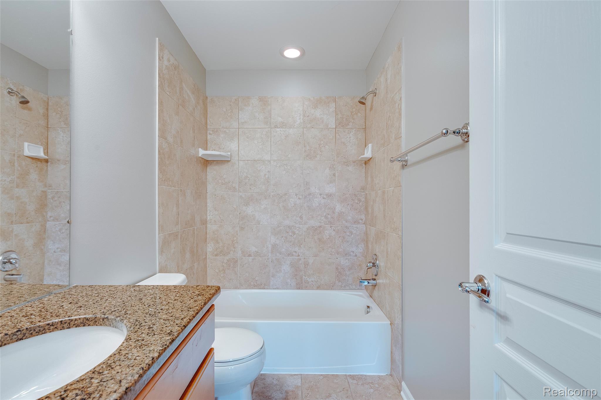 27974 Middleton Drive Property Photo 20
