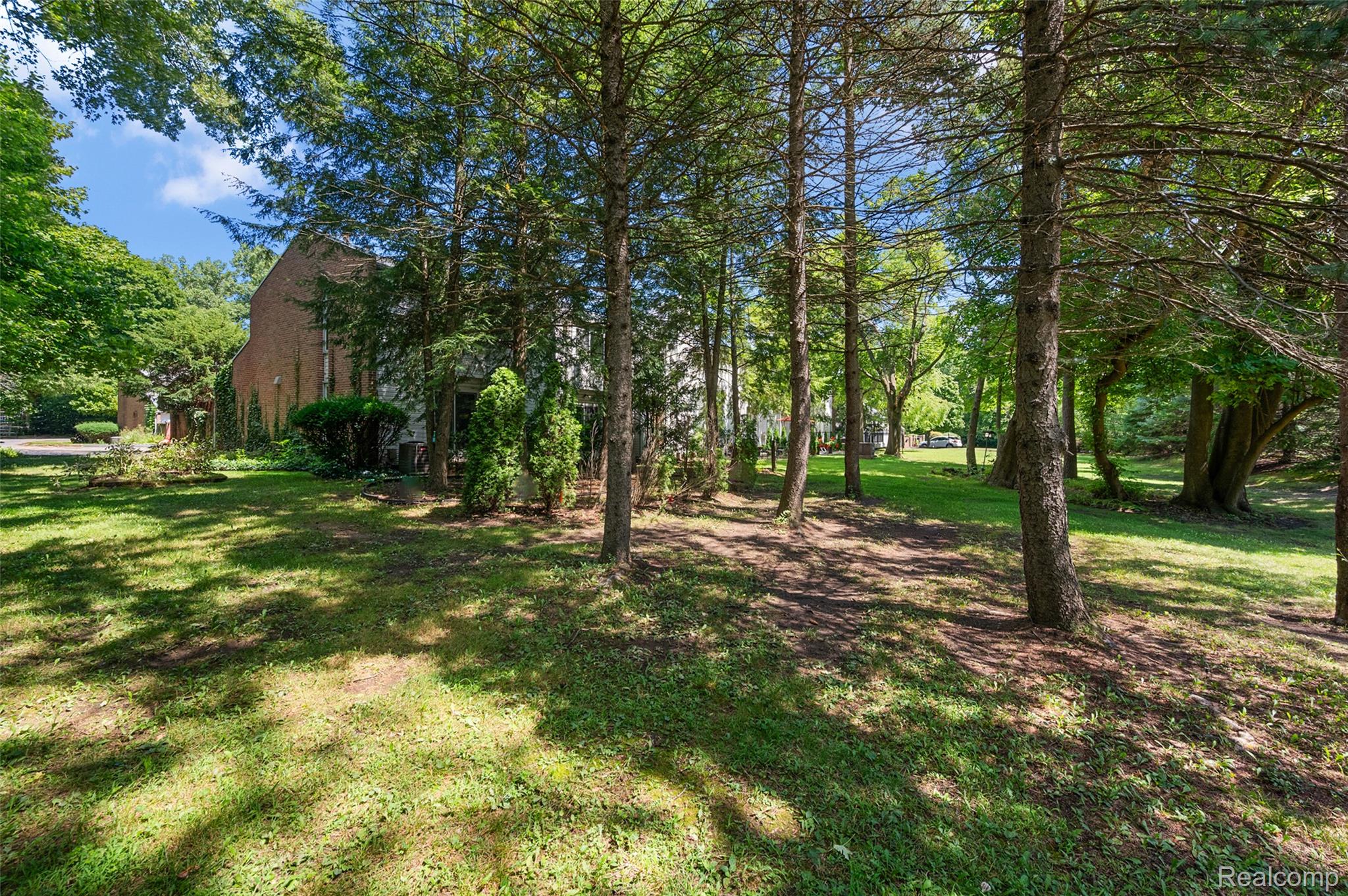 169 E Long Lake Road Property Photo 59
