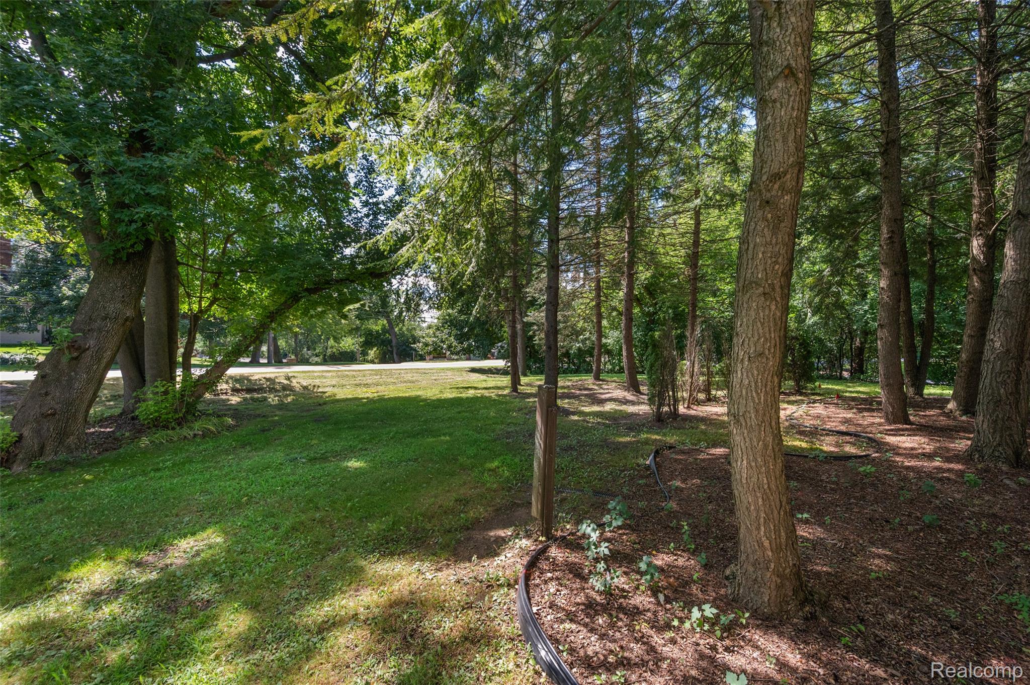 169 E Long Lake Road Property Photo 63