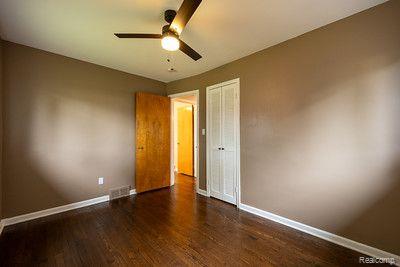 1611 Hazel Street Property Photo 25