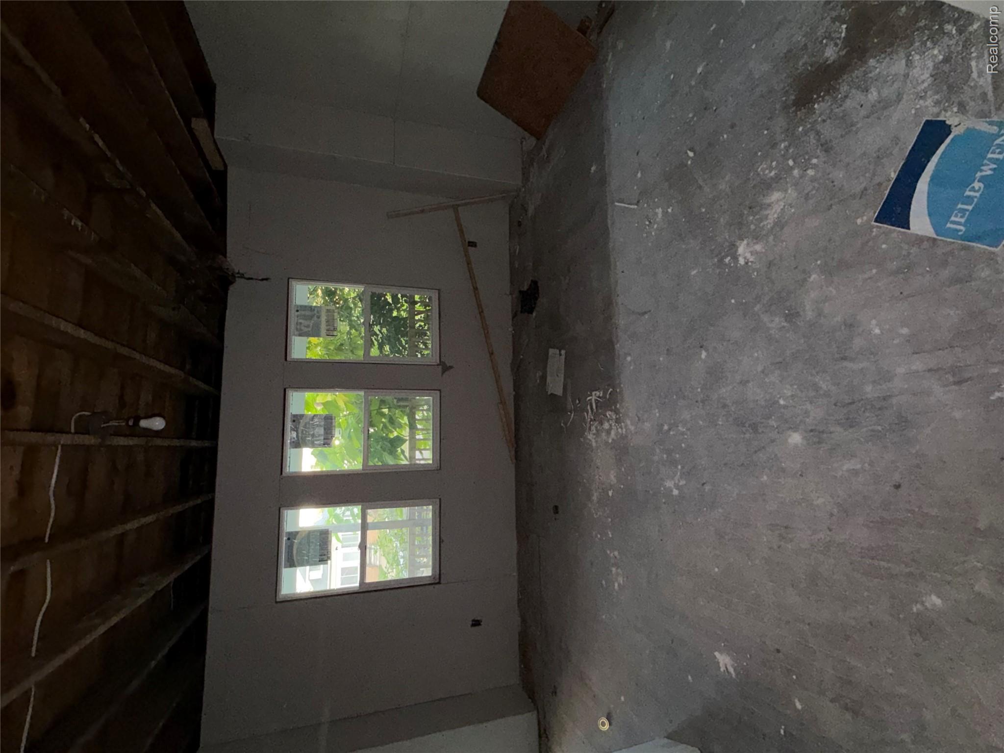 17363 Marx Street Property Photo 1