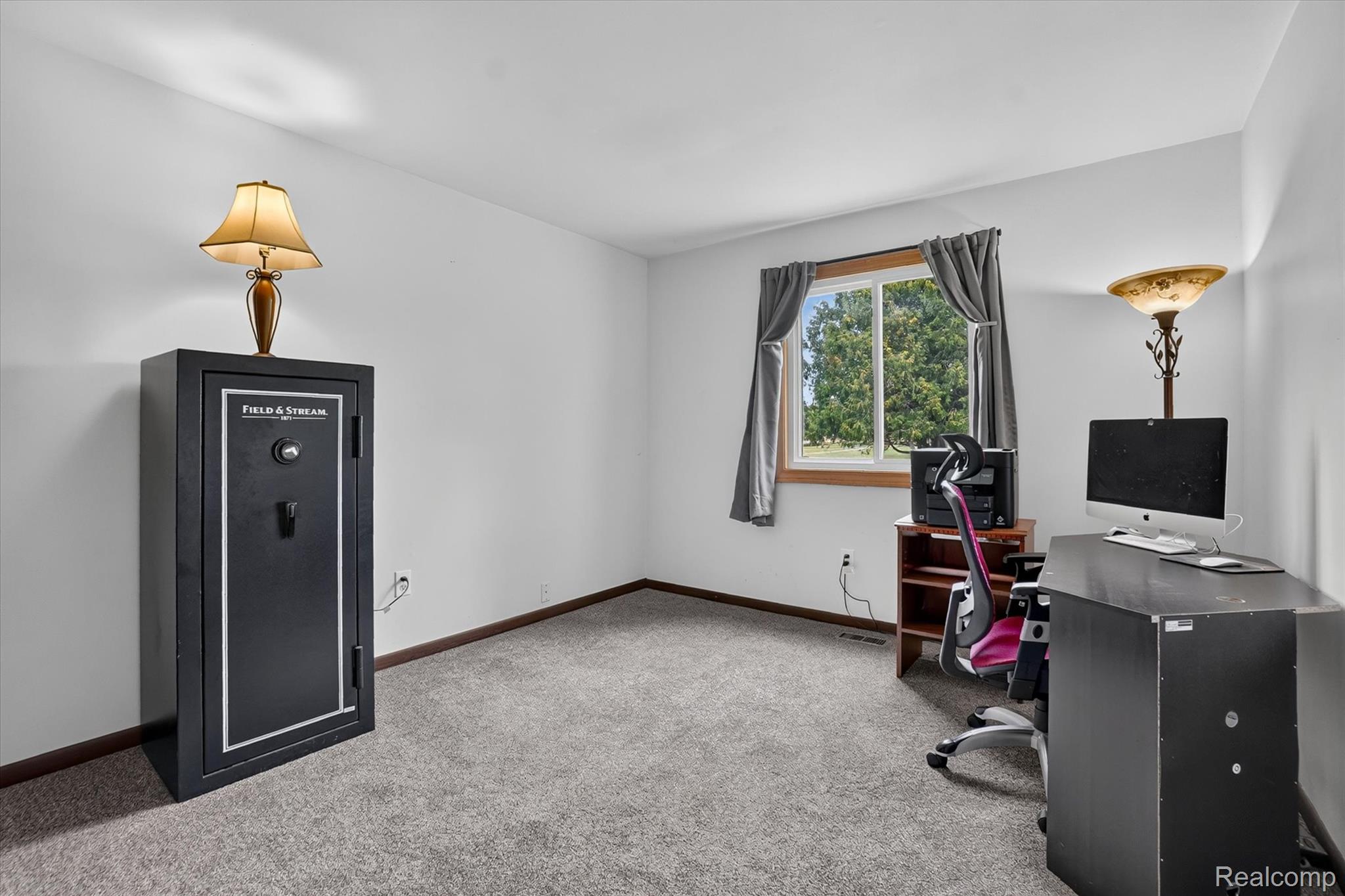 6895 Stow Road Property Photo 19