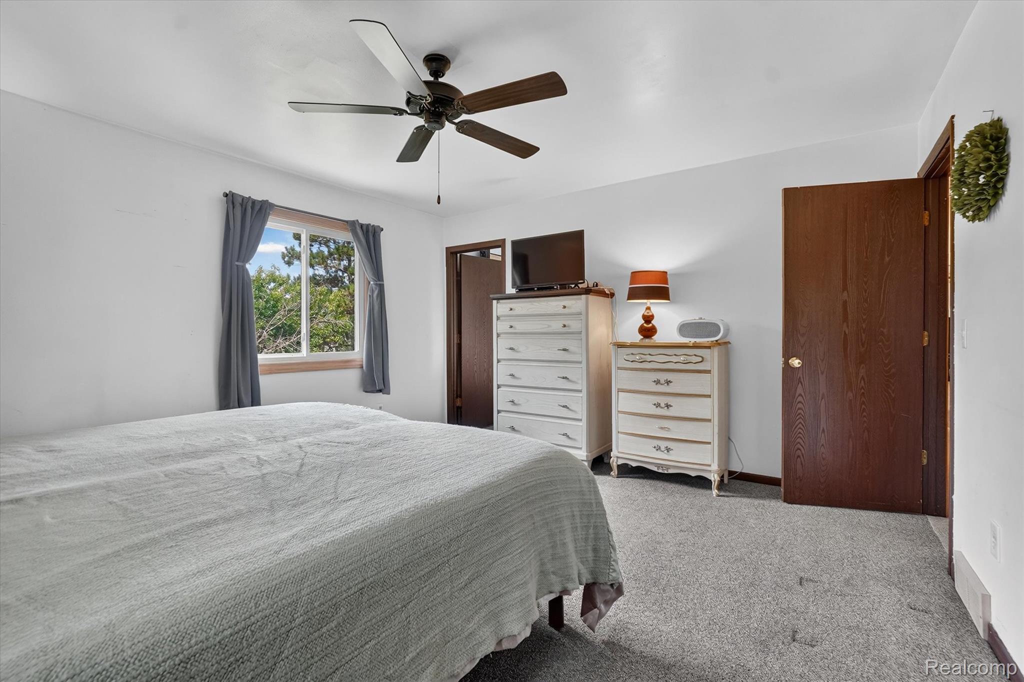 6895 Stow Road Property Photo 25