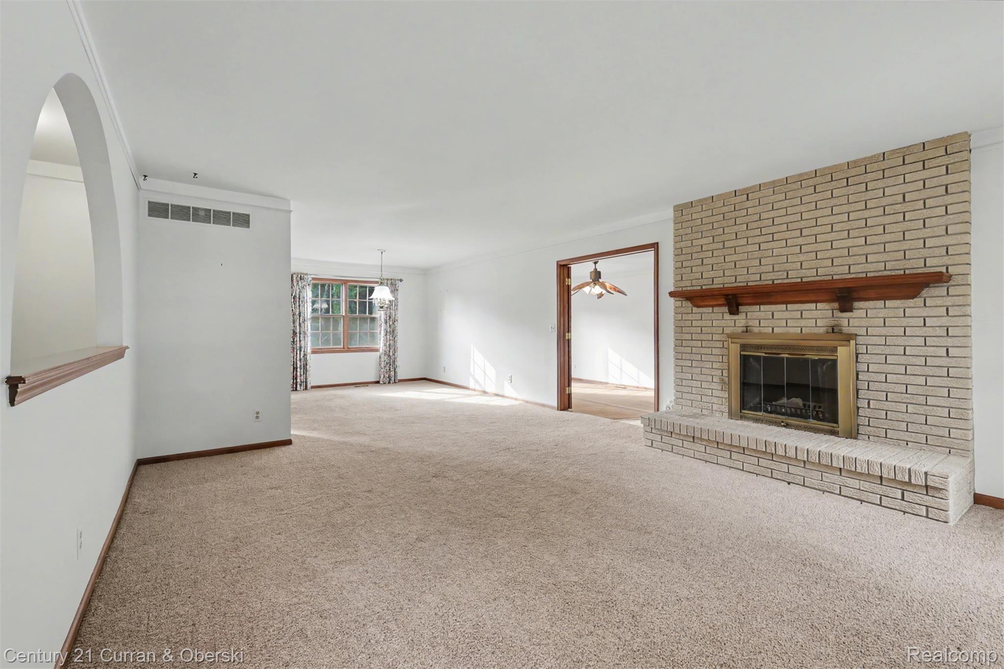 18227 Meridian Road Property Photo 4