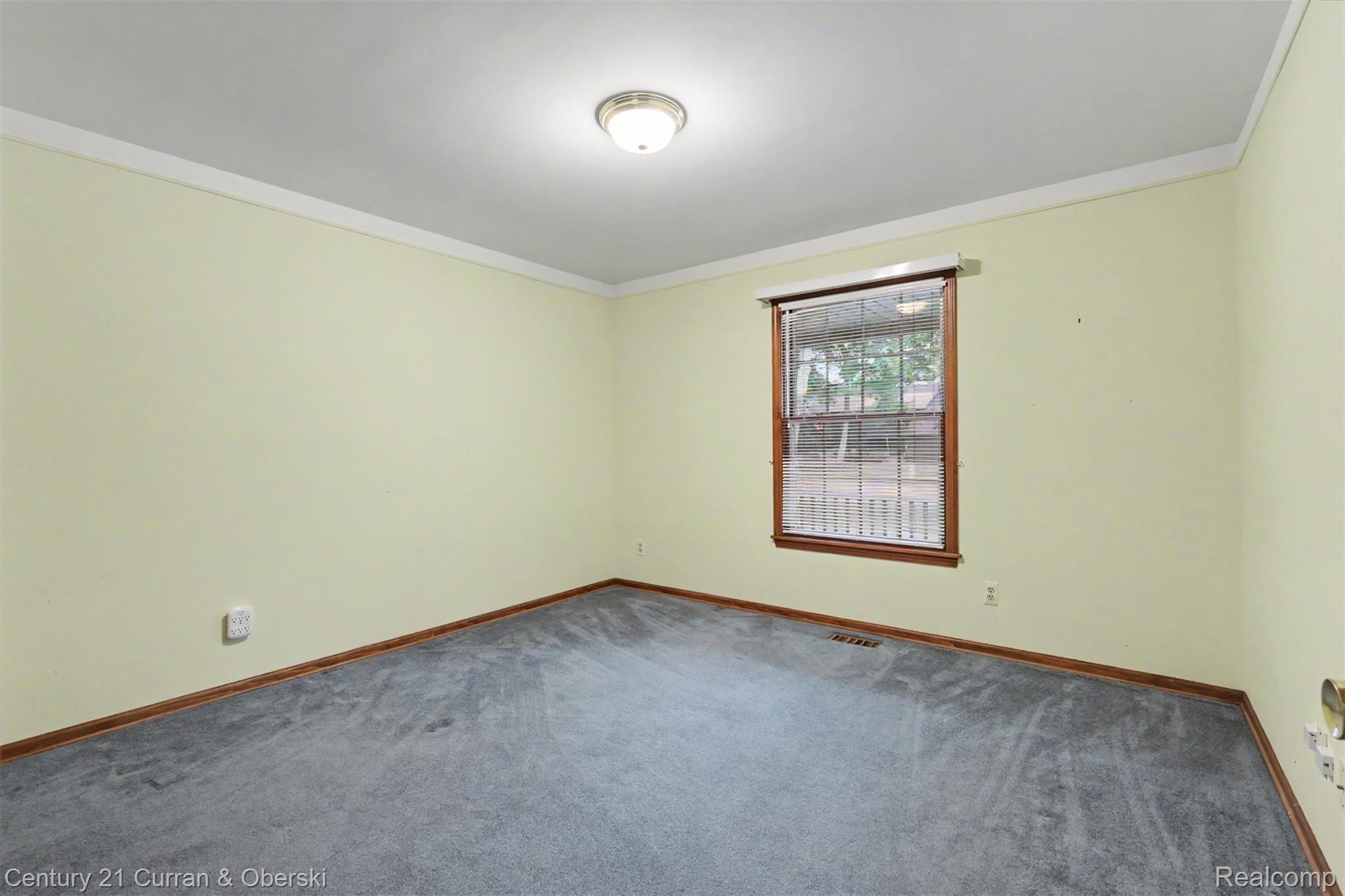 18227 Meridian Road Property Photo 10