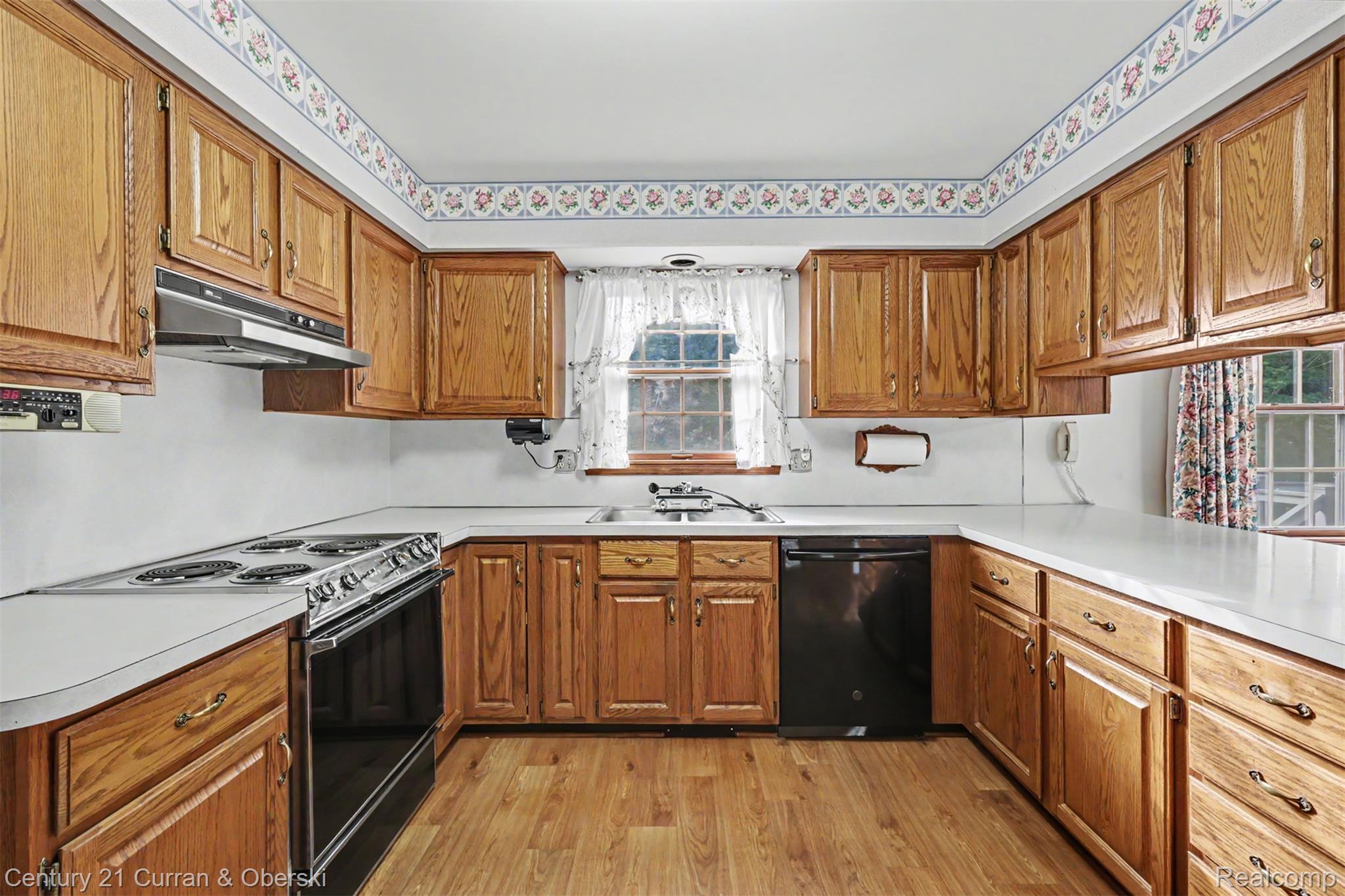18227 Meridian Road Property Photo 13