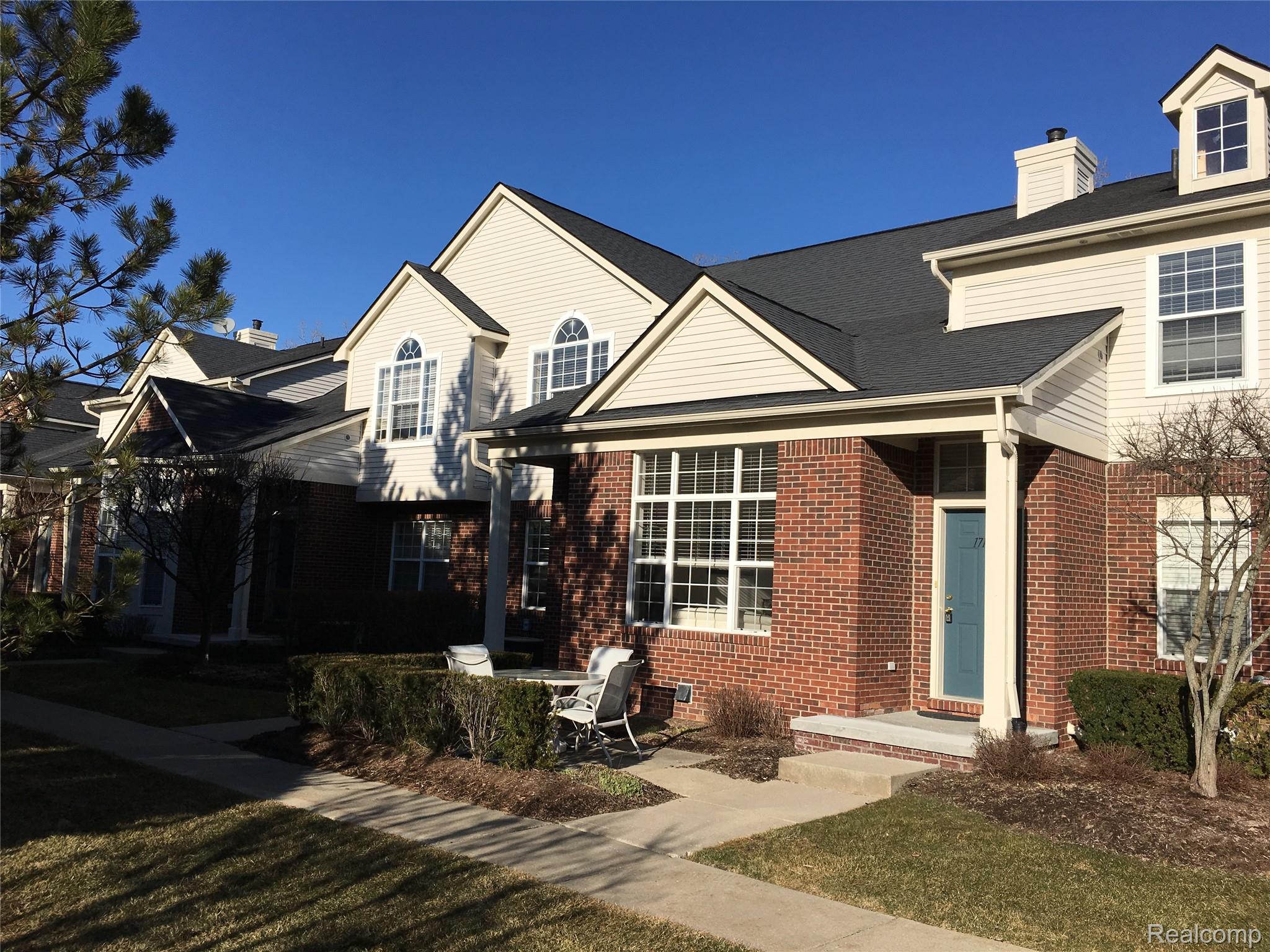 17203 Caitlin Circle Property Photo 1