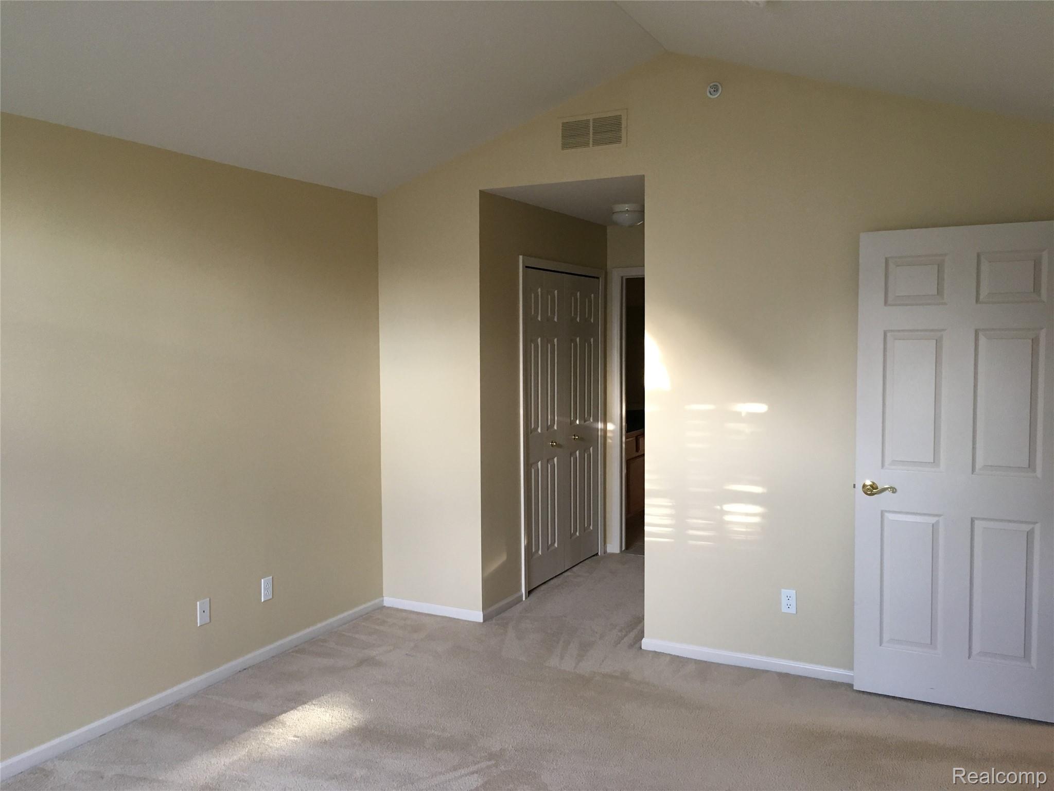 17203 Caitlin Circle Property Photo 6