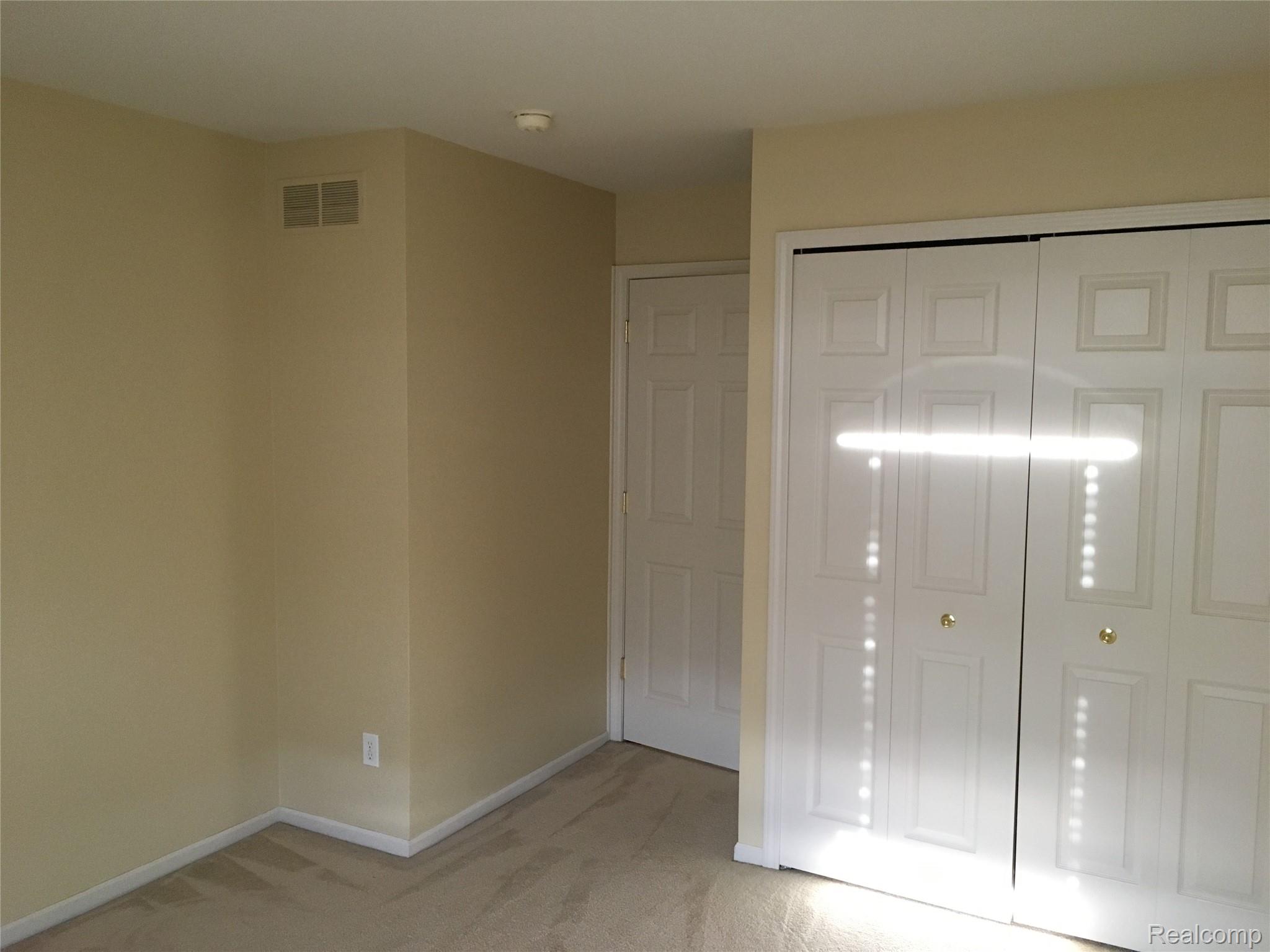 17203 Caitlin Circle Property Photo 7