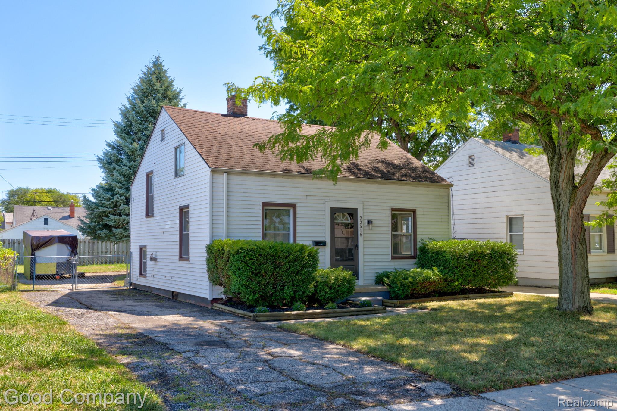 22516 Gascony Avenue Property Photo 1