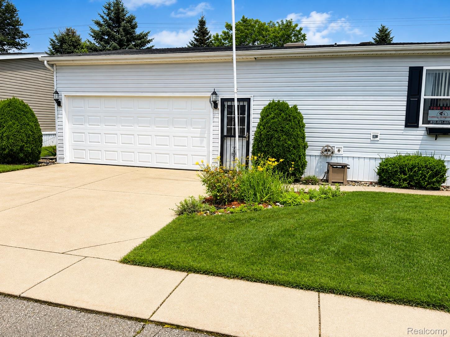 368 Pretty Lane Property Photo 29