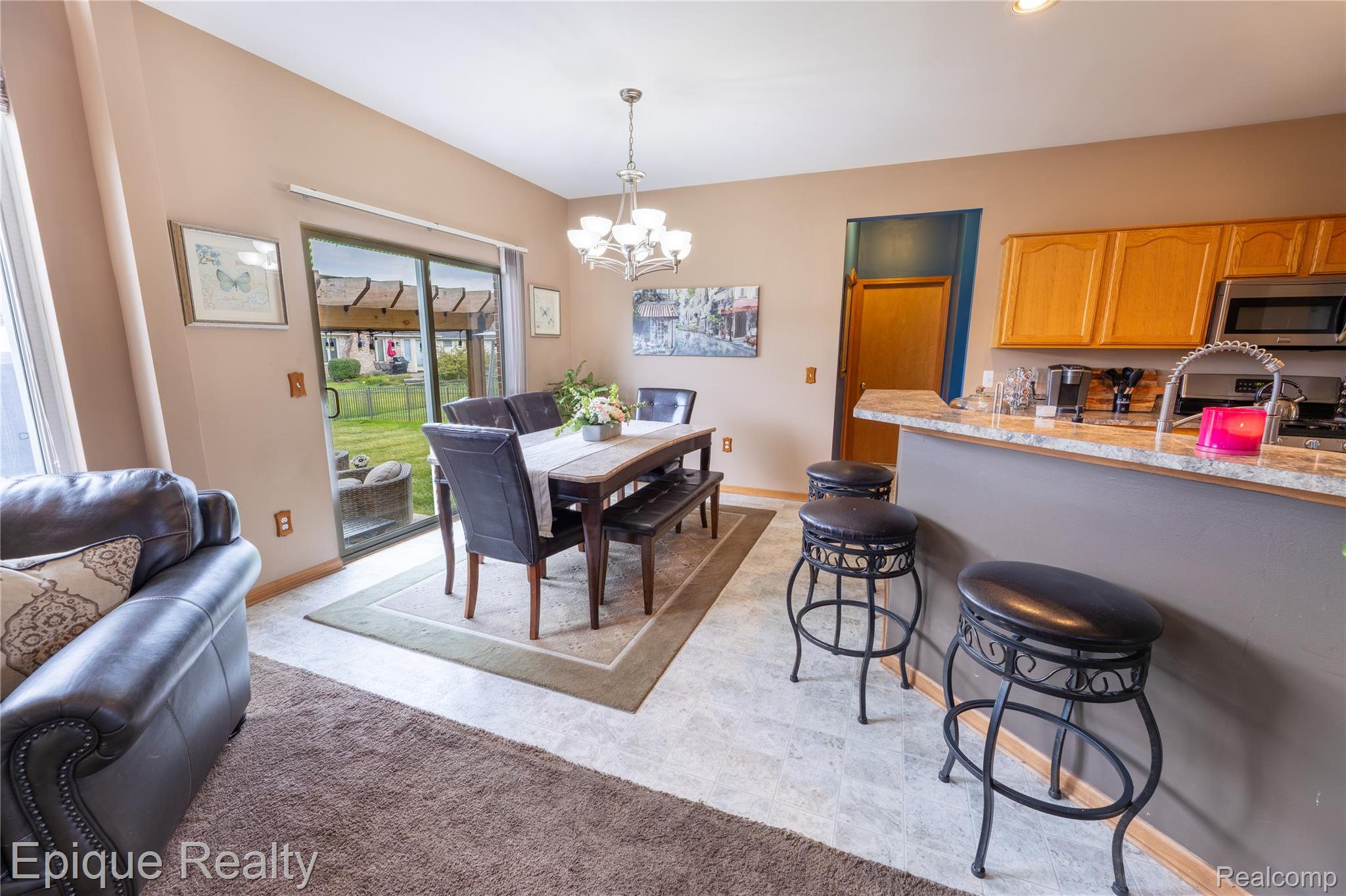 50470 Chief Drive Property Photo 7