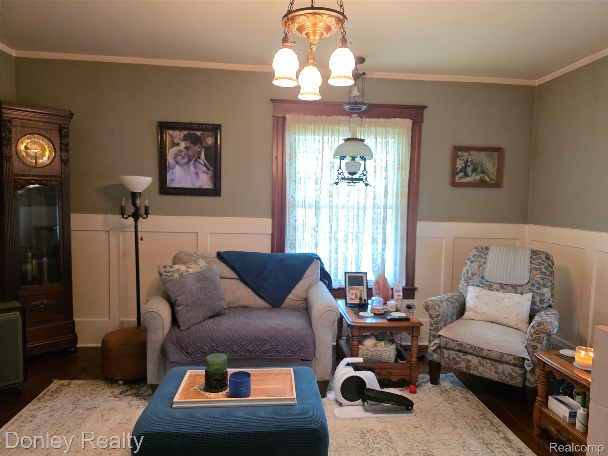 3815 Gosline Road Property Photo 13
