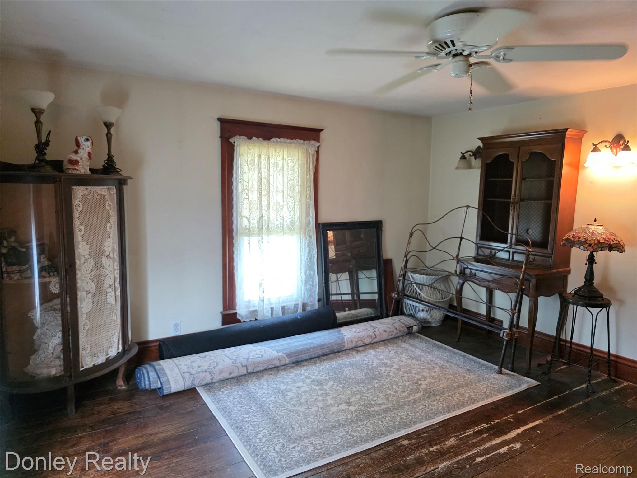 3815 Gosline Road Property Photo 20