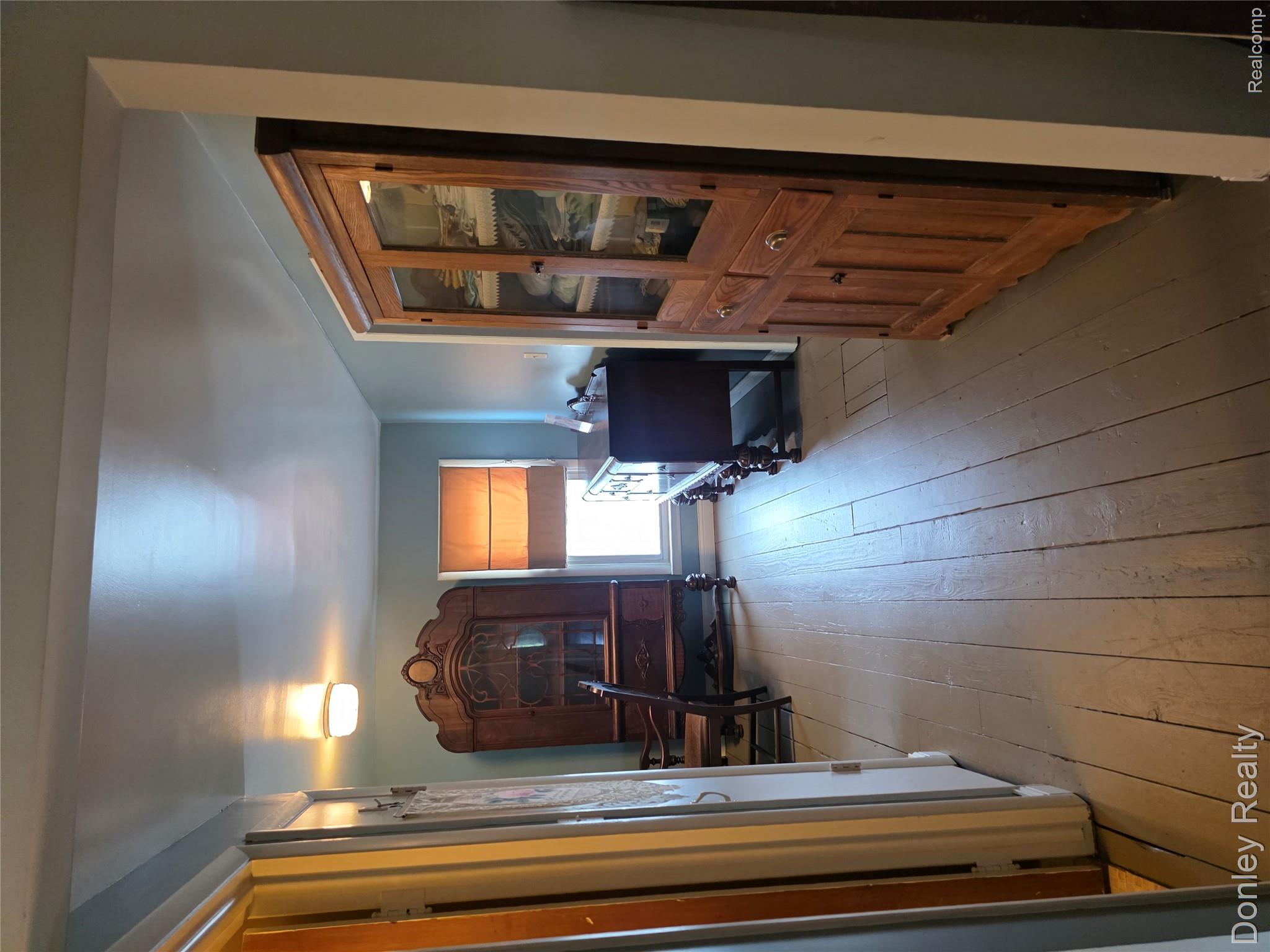 3815 Gosline Road Property Photo 21