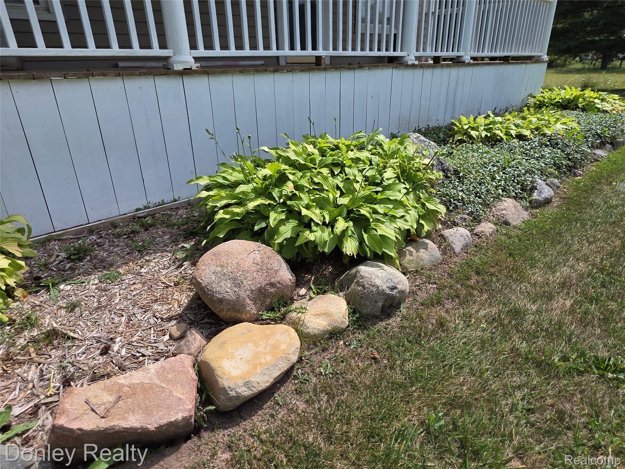 3815 Gosline Road Property Photo 34