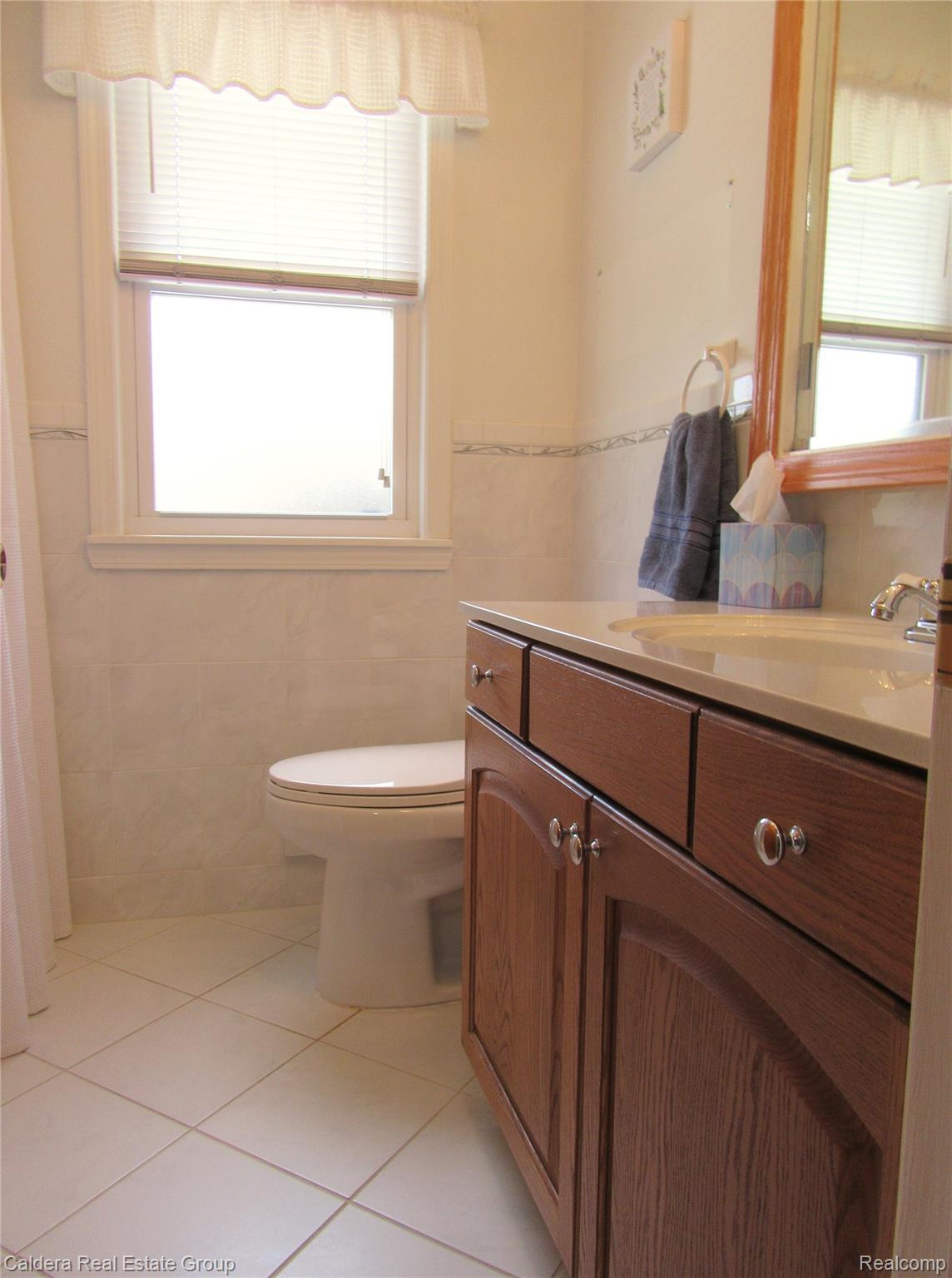 3208 Glenview Avenue Property Photo 11