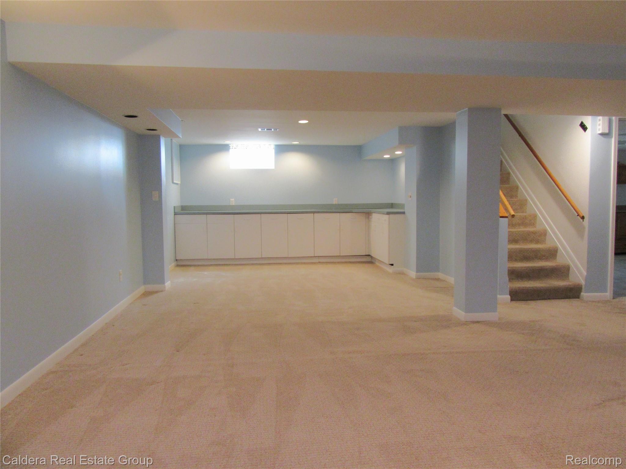 3208 Glenview Avenue Property Photo 23