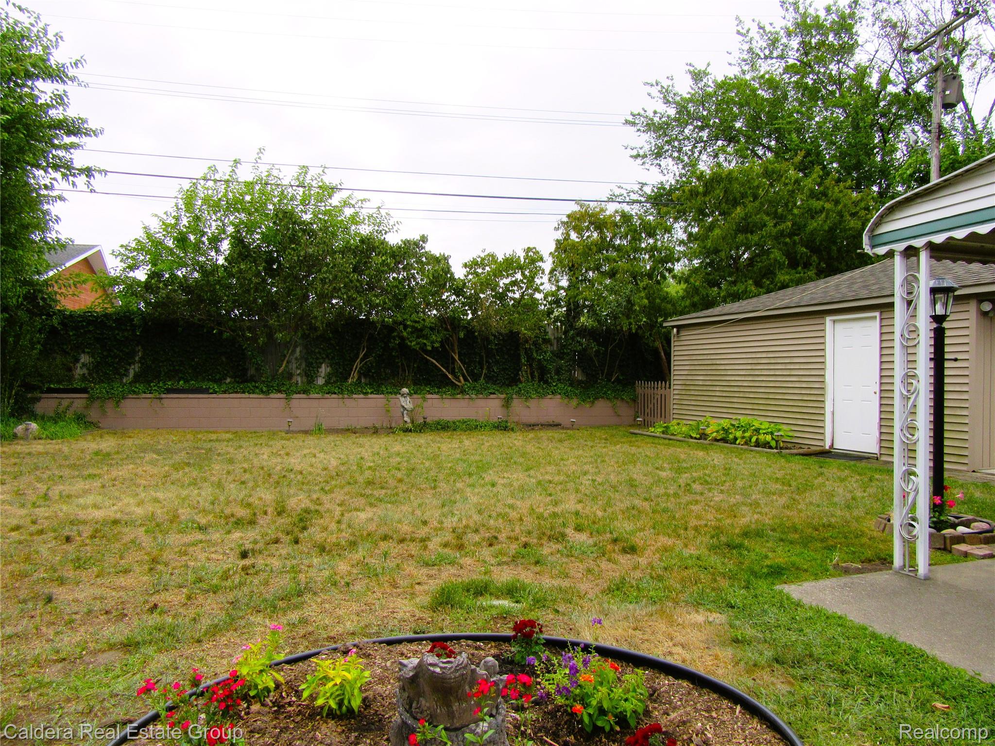 3208 Glenview Avenue Property Photo 45