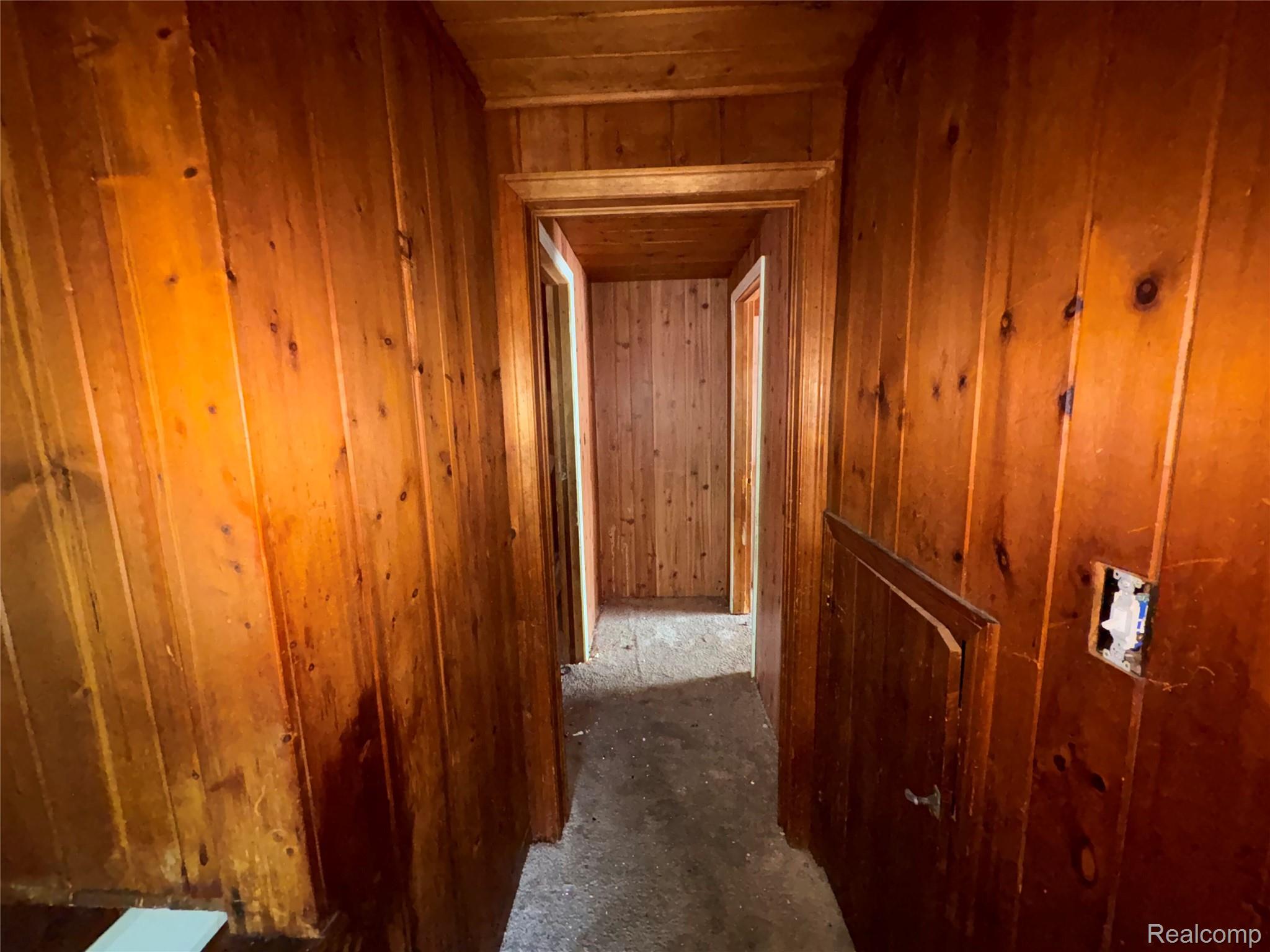 17655 Sunderland Road Property Photo 18
