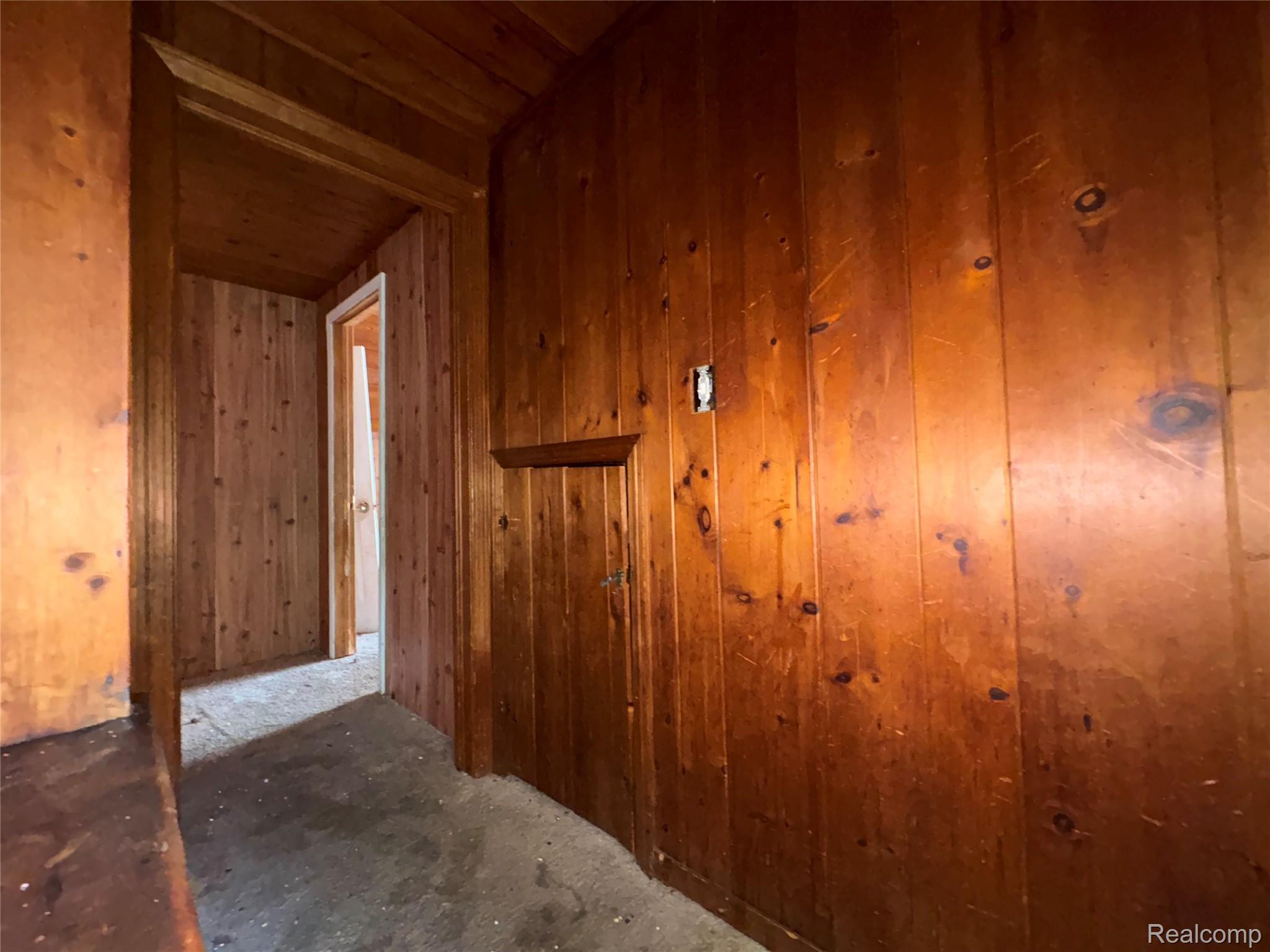 17655 Sunderland Road Property Photo 19