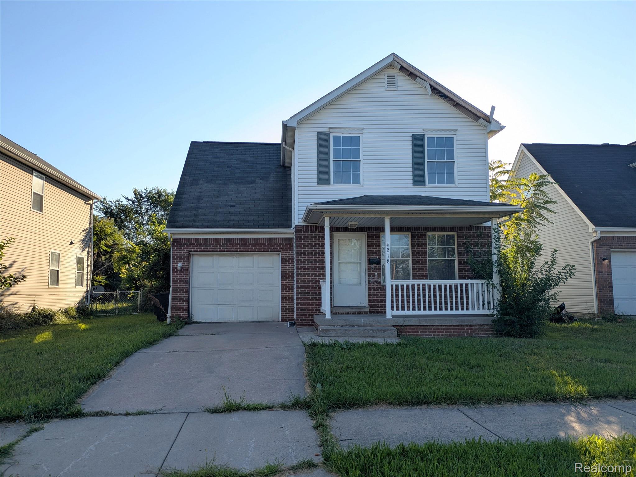 4218 17th Street Property Photo 1