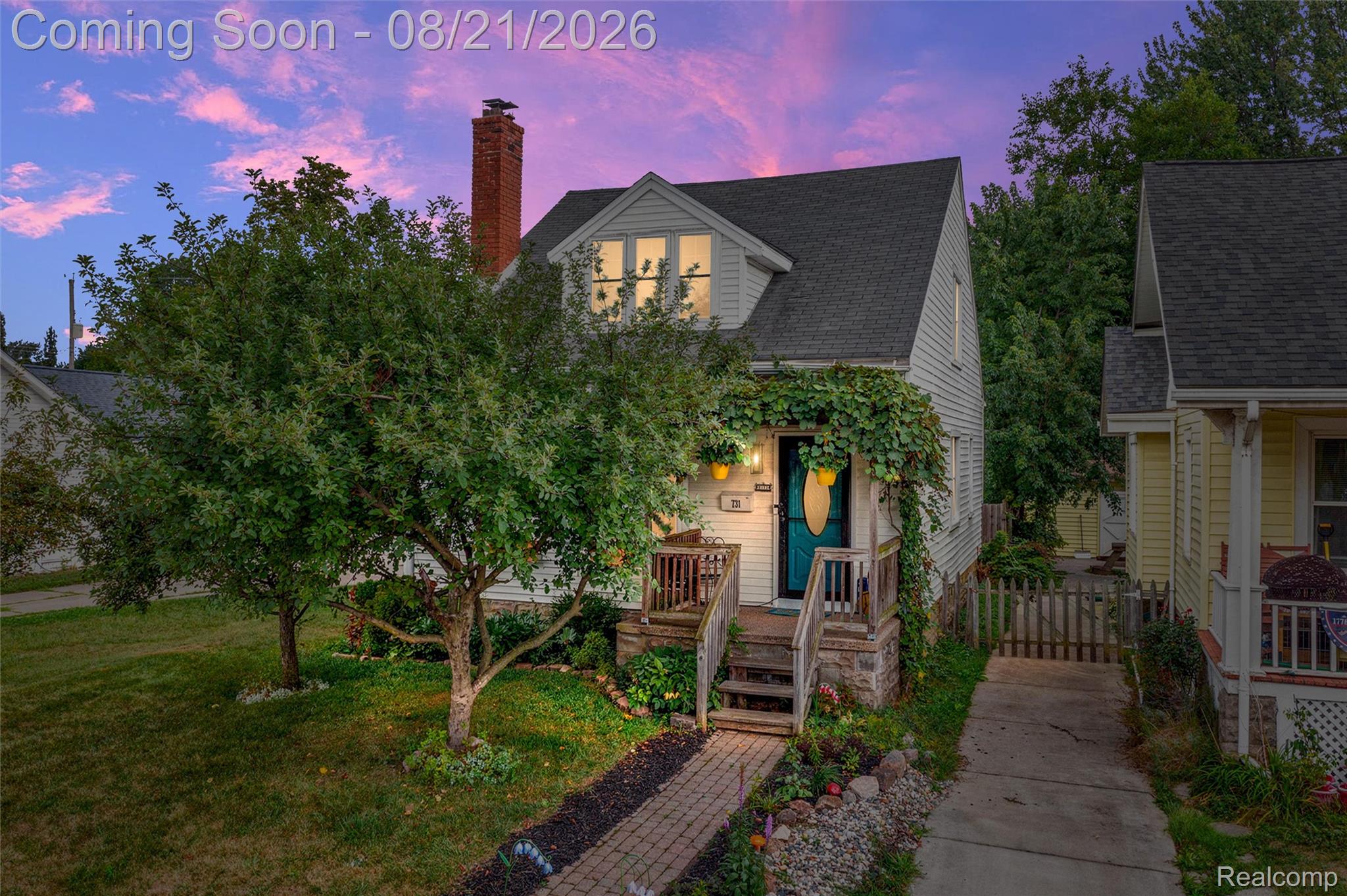 731 Spencer Street Property Photo 1