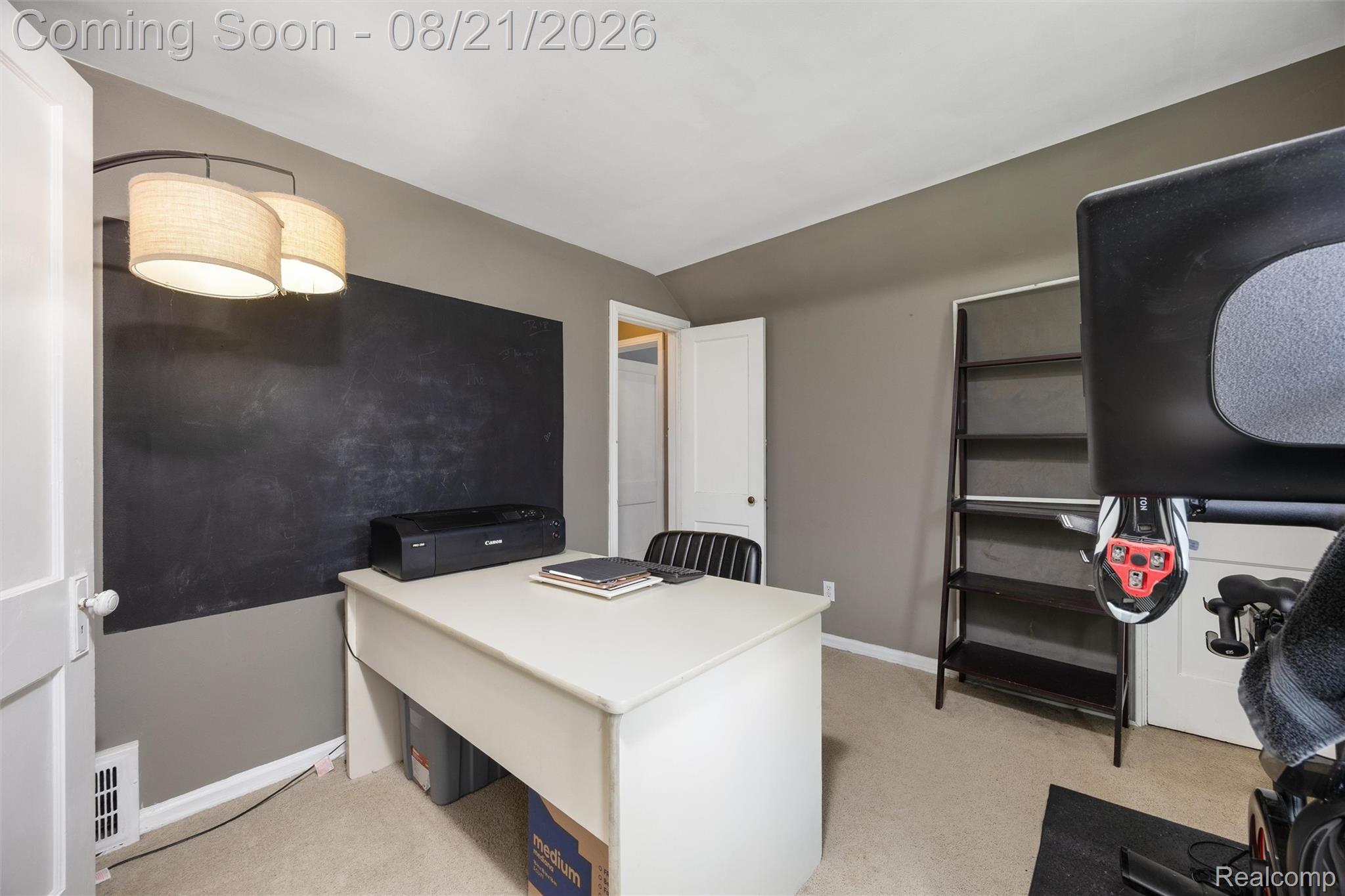 731 Spencer Street Property Photo 10