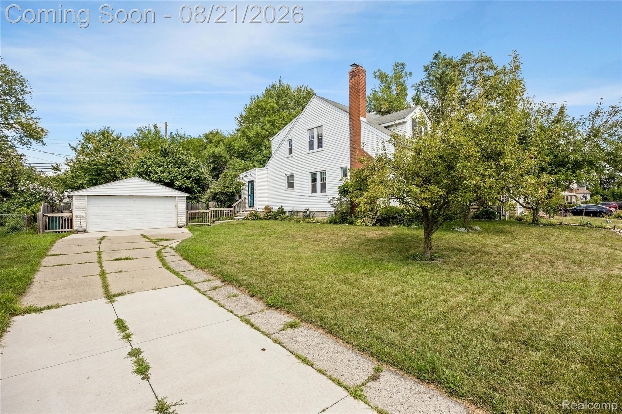 731 Spencer Street Property Photo 36