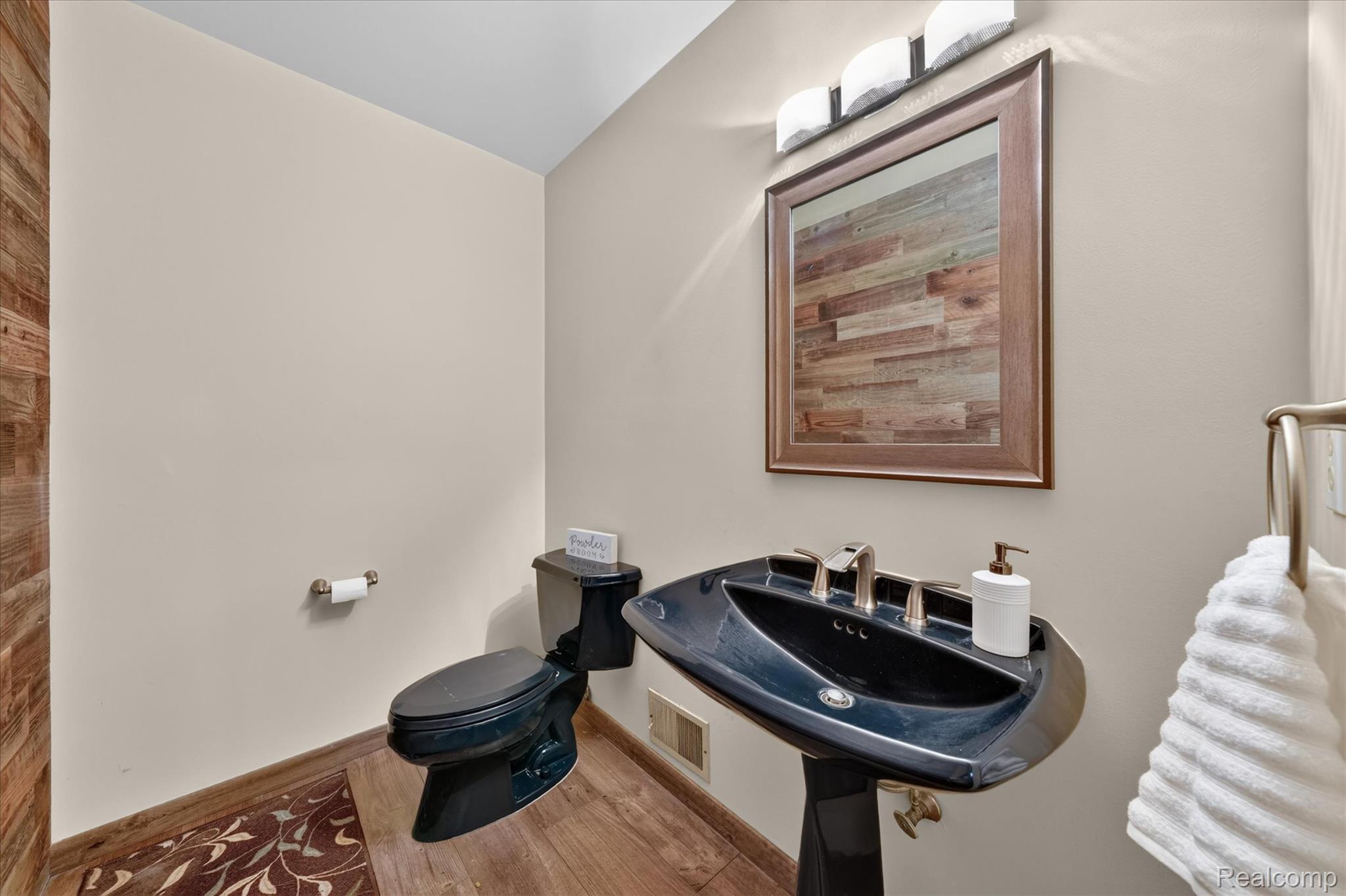 5954 Snow Apple Drive Property Photo 34