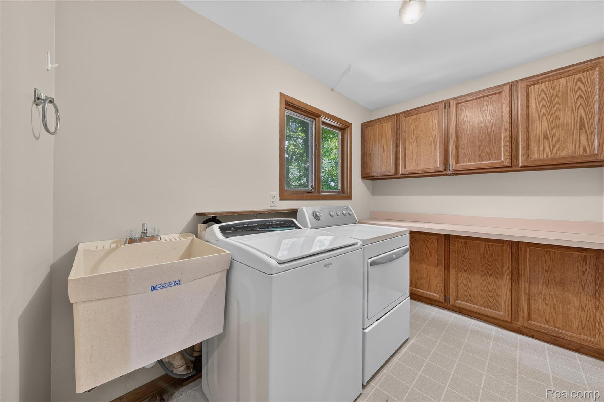 5954 Snow Apple Drive Property Photo 35