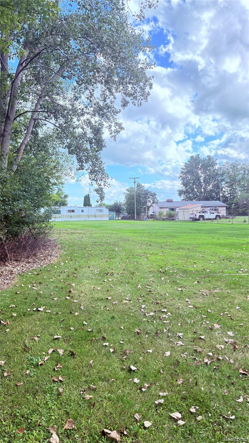 8015 S Huron River Drive Property Photo 11