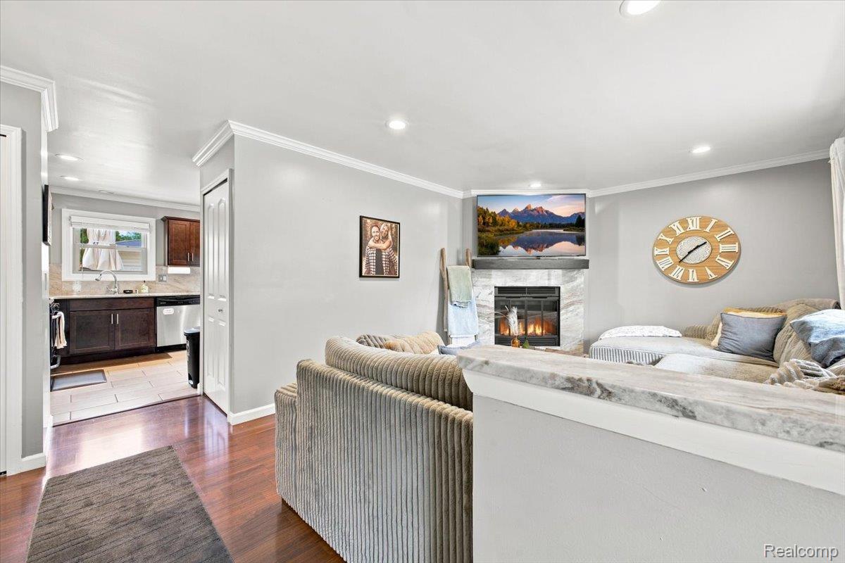 41269 Dunboyne Circle Property Photo 7